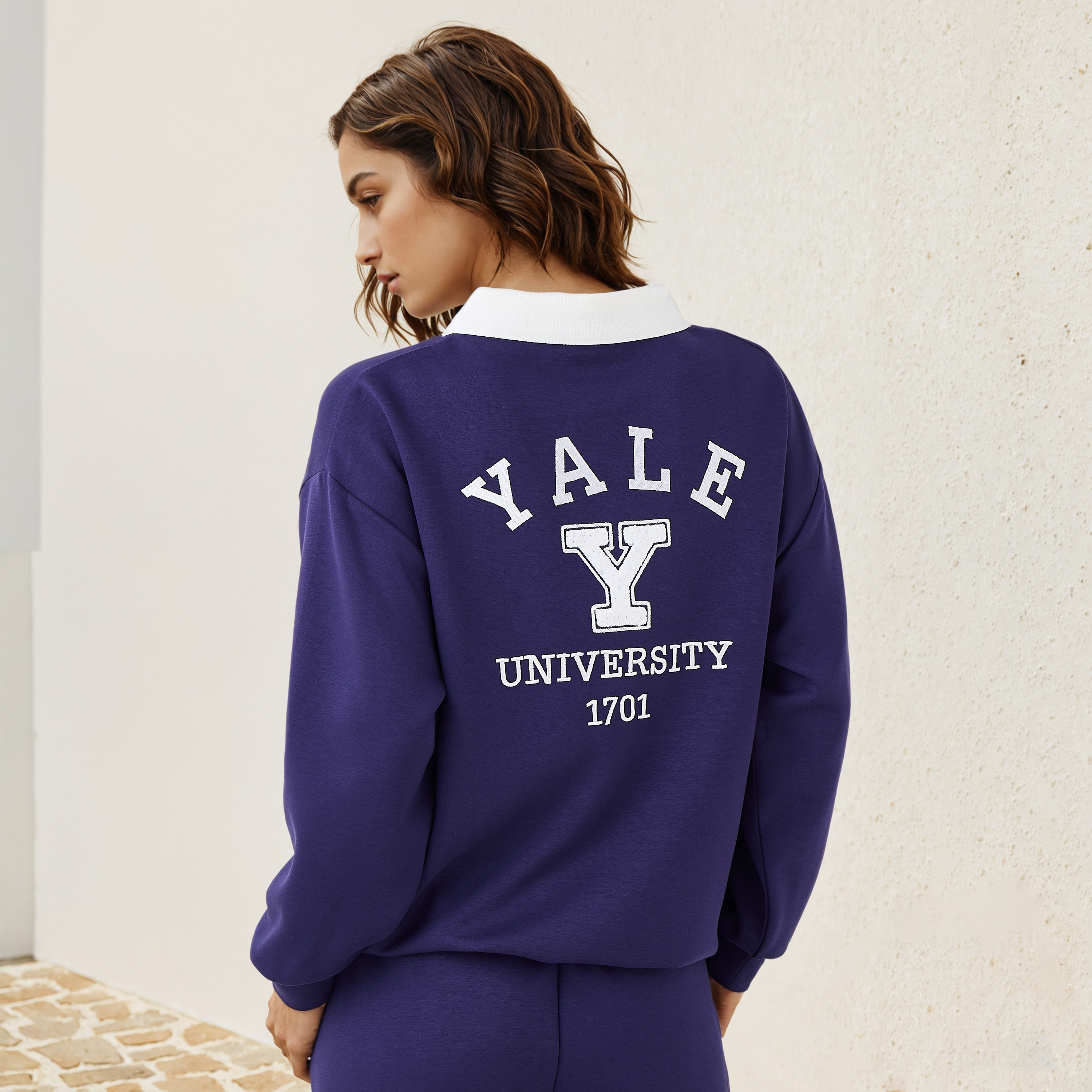 Yale Print Sweatshirt with Contrast Collar-women-winterwear-hoodiesandsweatshirts-sweatshirts-image-3