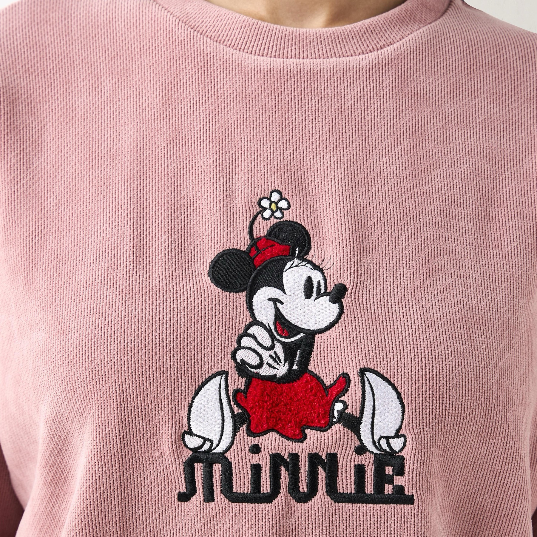 Minnie Mouse Oversized Sweatshirt-women-clothing-hoodiesandsweatshirts-sweatshirts-image-3