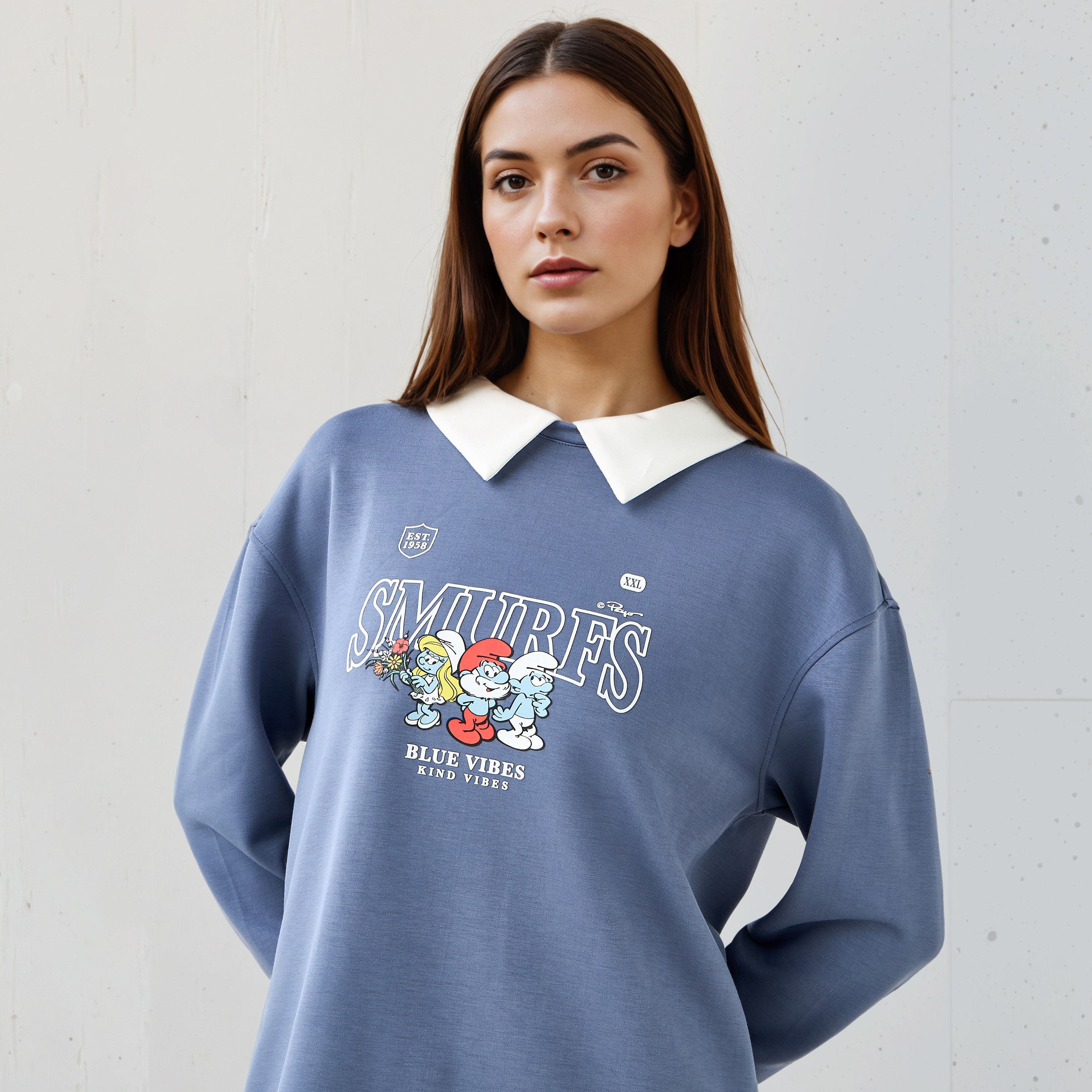 Smurfs Print Sweatshirt with Contrast Collar-women-clothing-hoodiesandsweatshirts-sweatshirts-image-4
