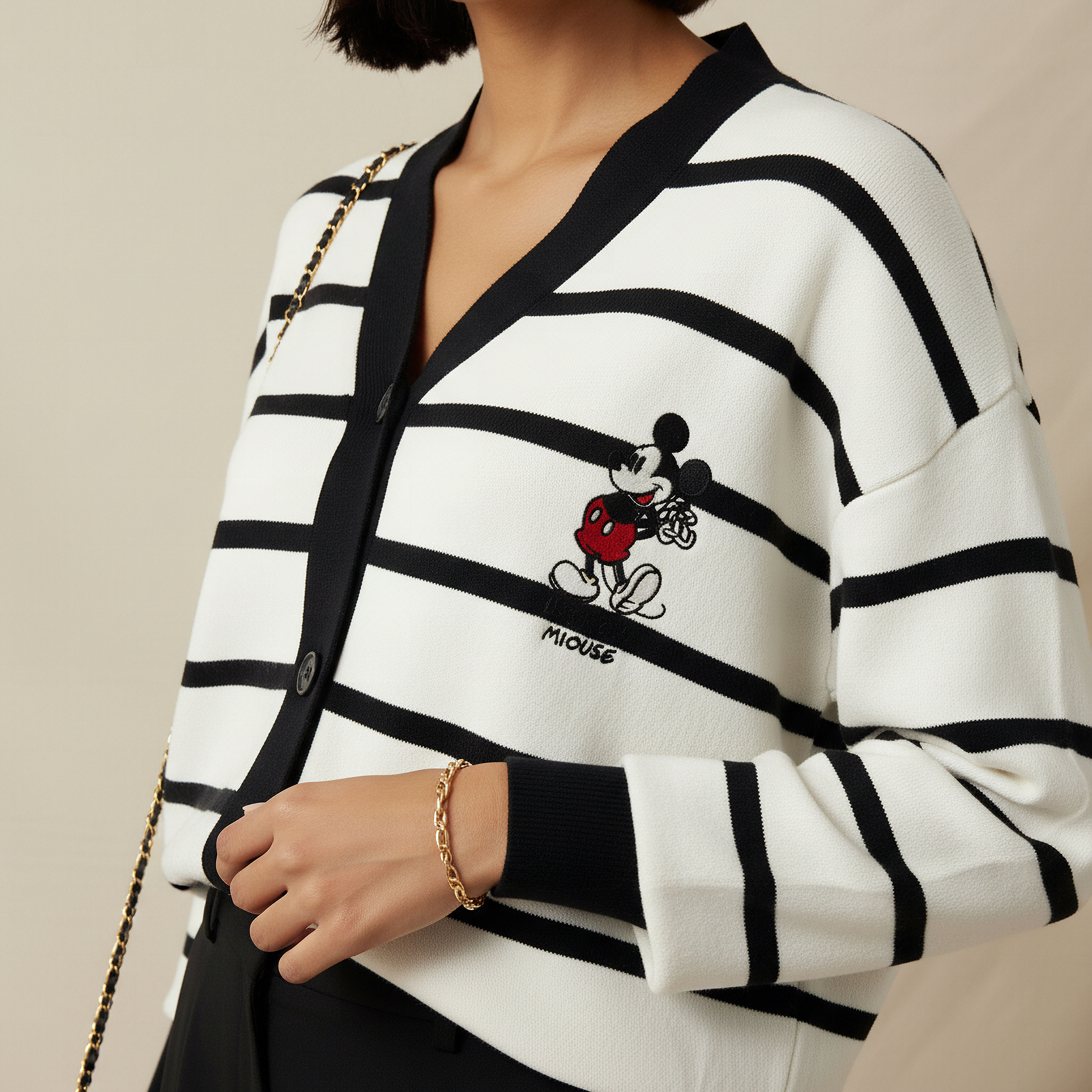 Loose Fit Striped V-neck Cardigan-women-winterwear-cardigansandjumpers-cardigans-image-4
