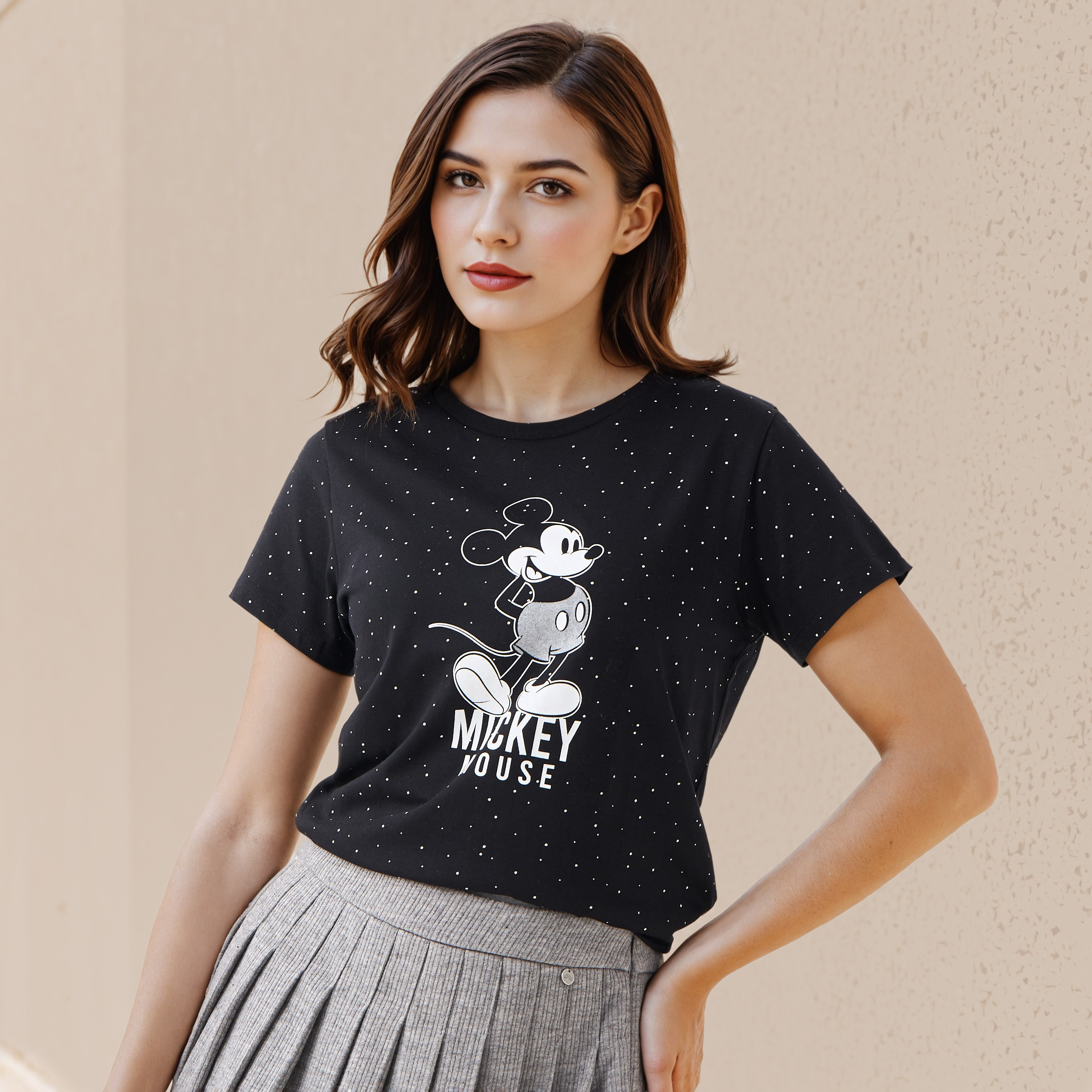 تيشيرت قطن بطبعات ميكي ماوس-women-clothing-tshirts-image-1