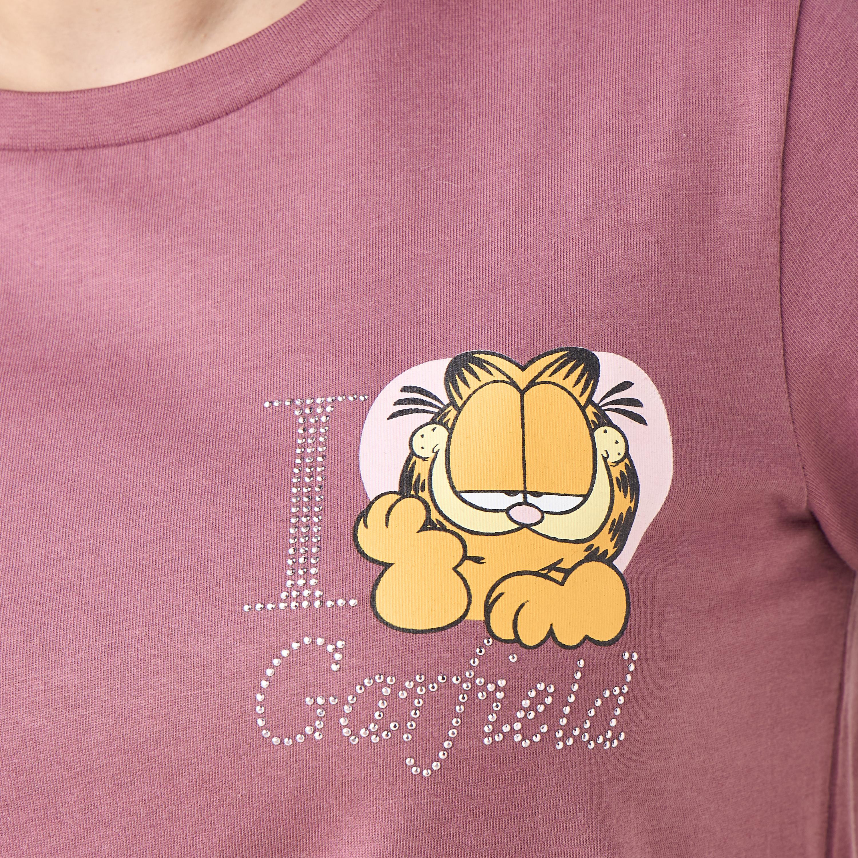 تيشيرت قطن بطبعات جارفيلد-women-clothing-tshirts-image-3