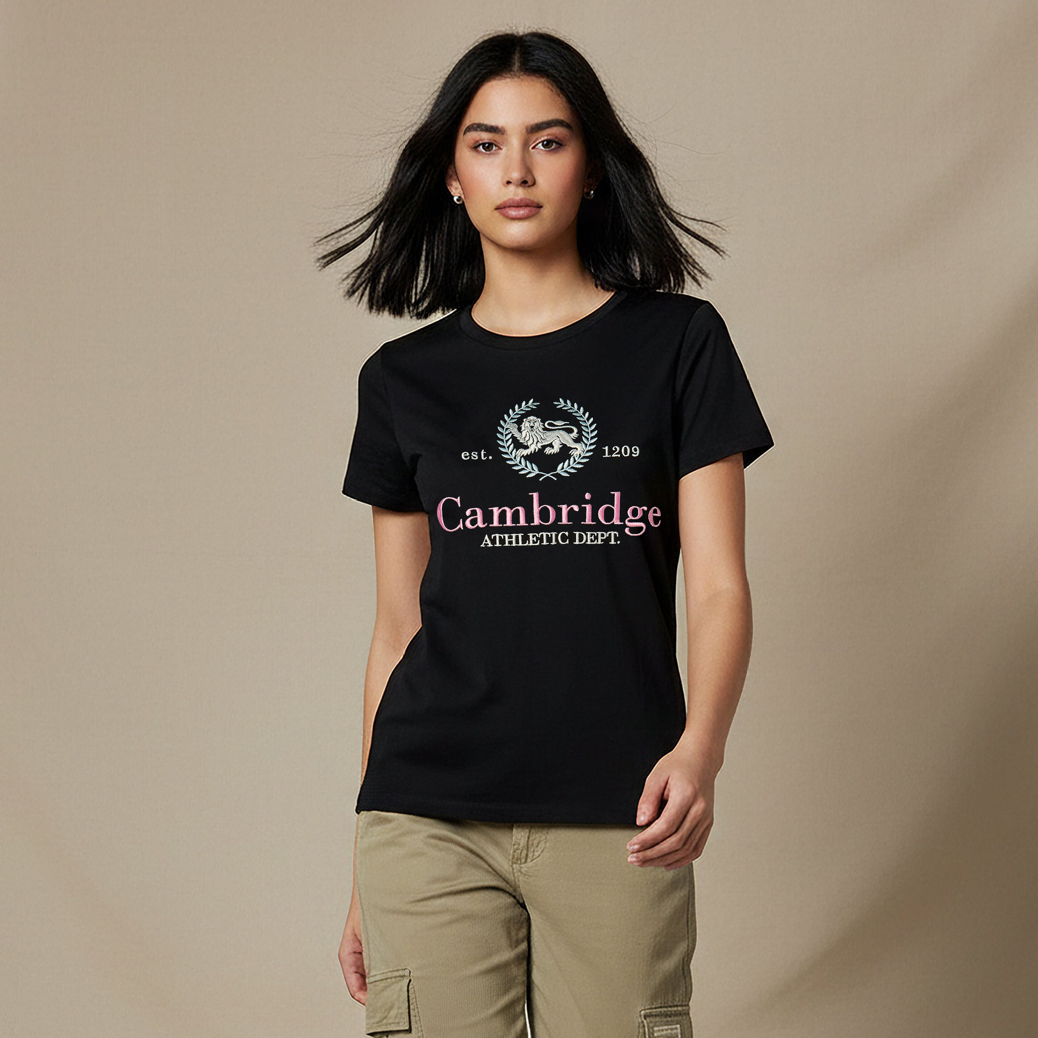 تيشيرت قطن بطبعة جامعة كامبريدج-women-clothing-tshirts-image-1