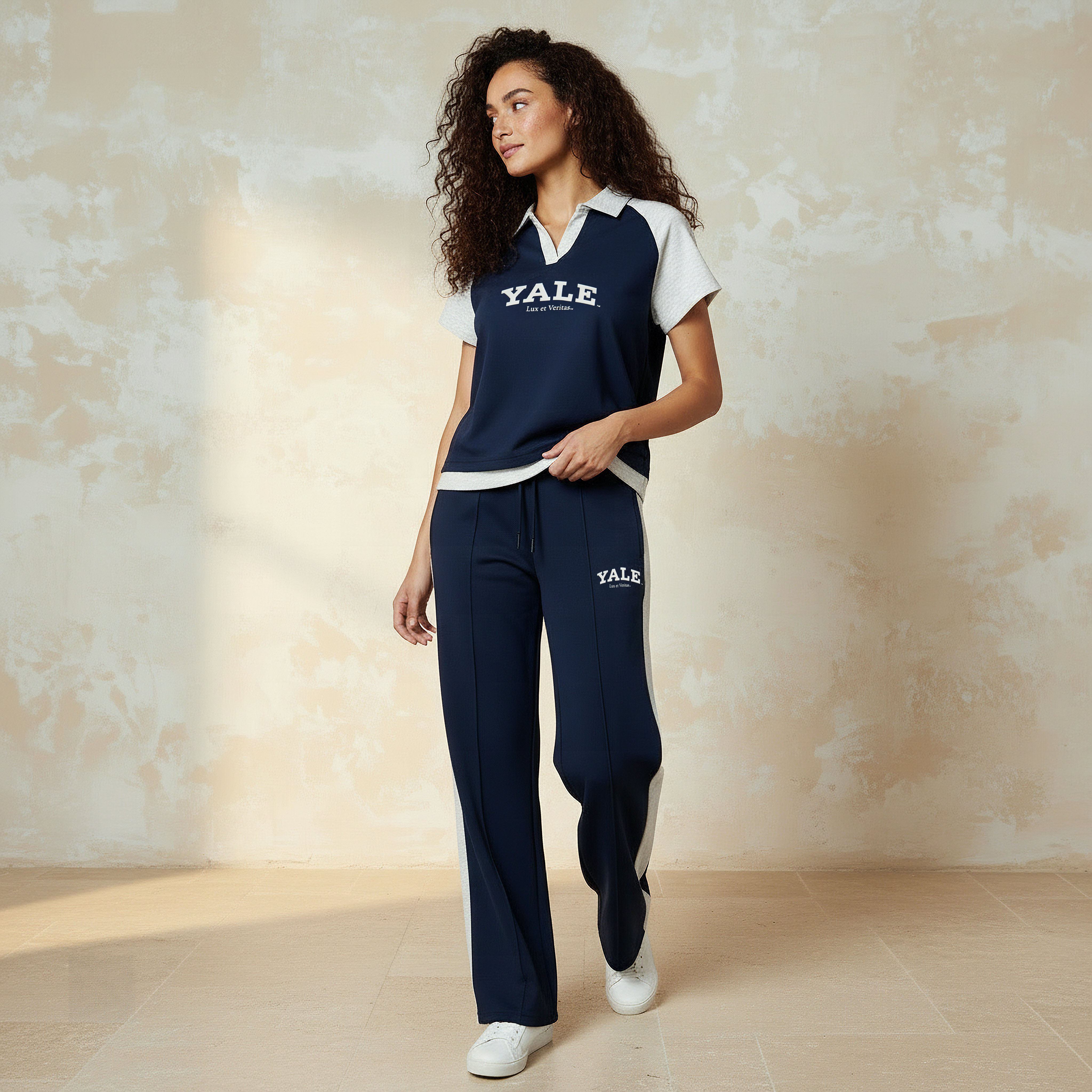 T-shirt with Yale Print-women-clothing-tshirts-image-3