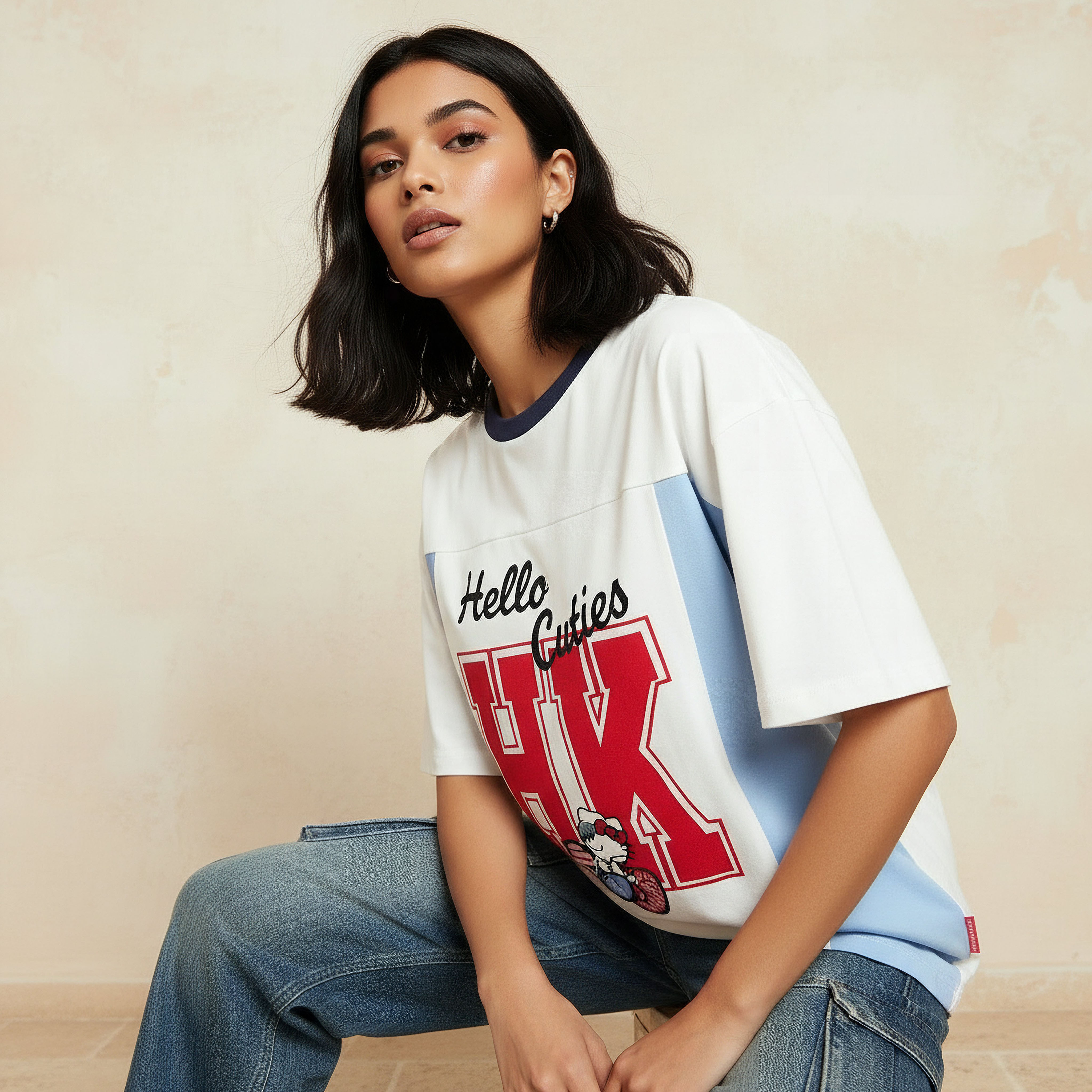 Hello Kitty Print Loose Fit T-shirt-women-clothing-tshirts-image-5