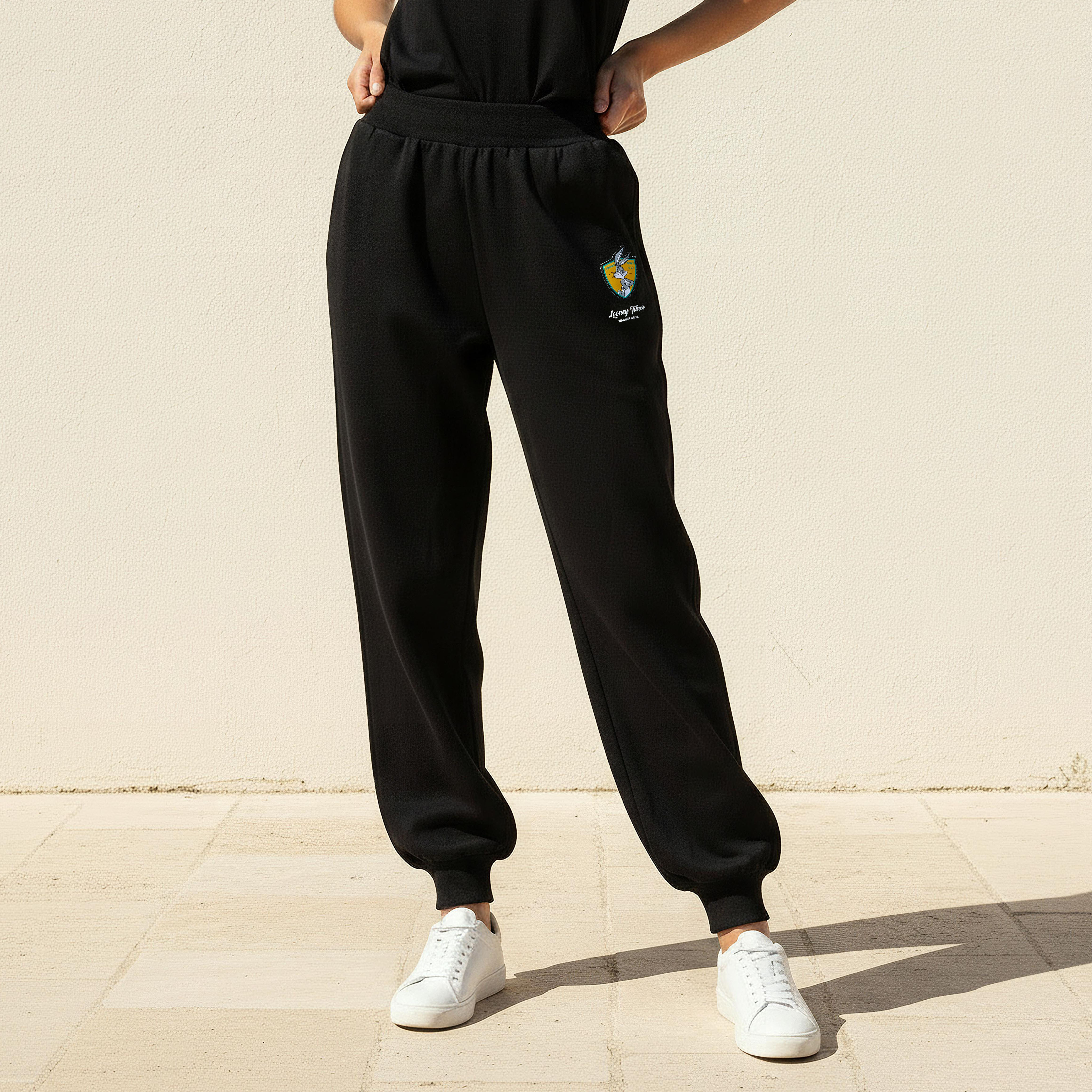 بنطلون رياضي بخصر متوسط وطبعات-women-clothing-bottoms-joggers-image-1