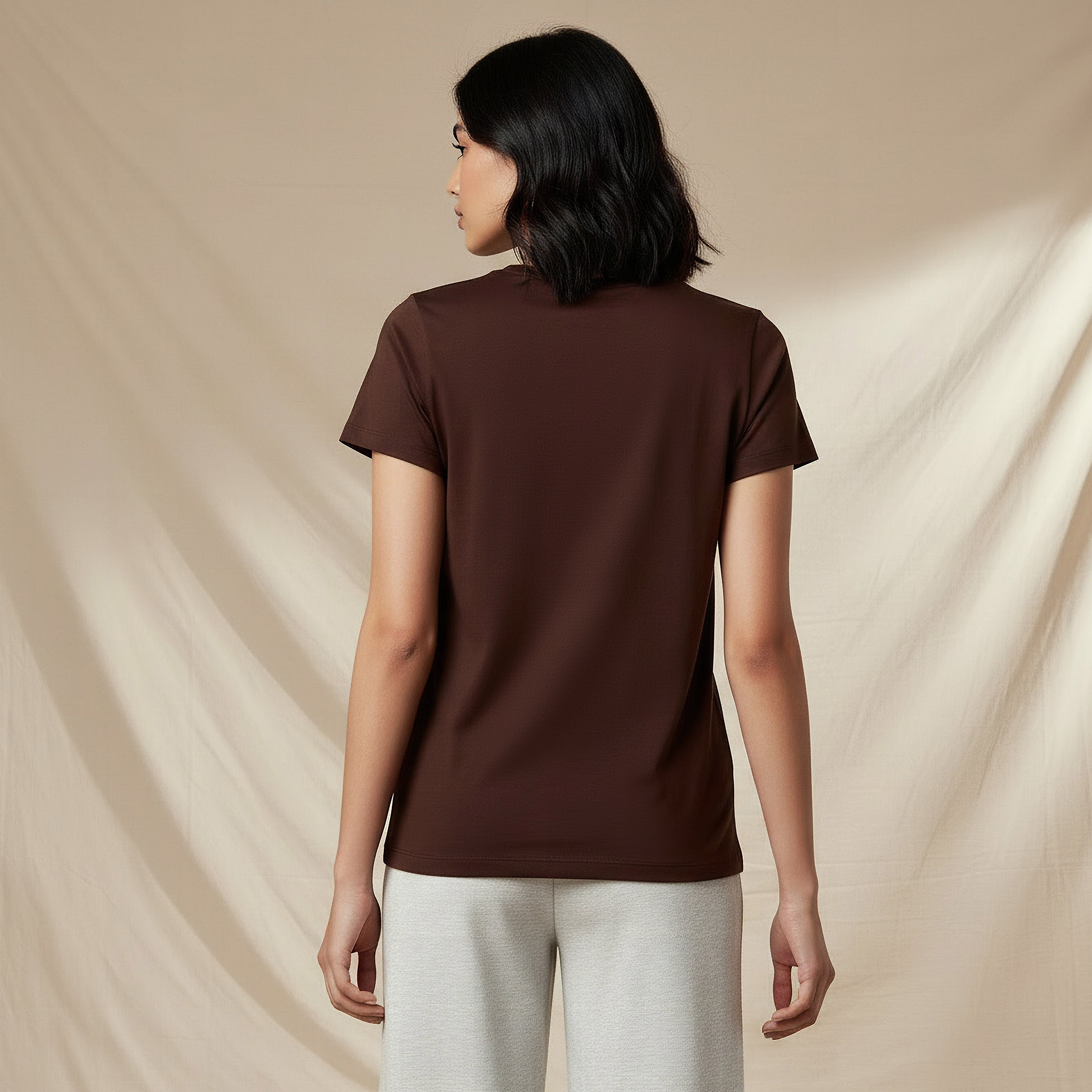 تيشيرت بطبعات بيناتس-women-clothing-tshirts-image-4