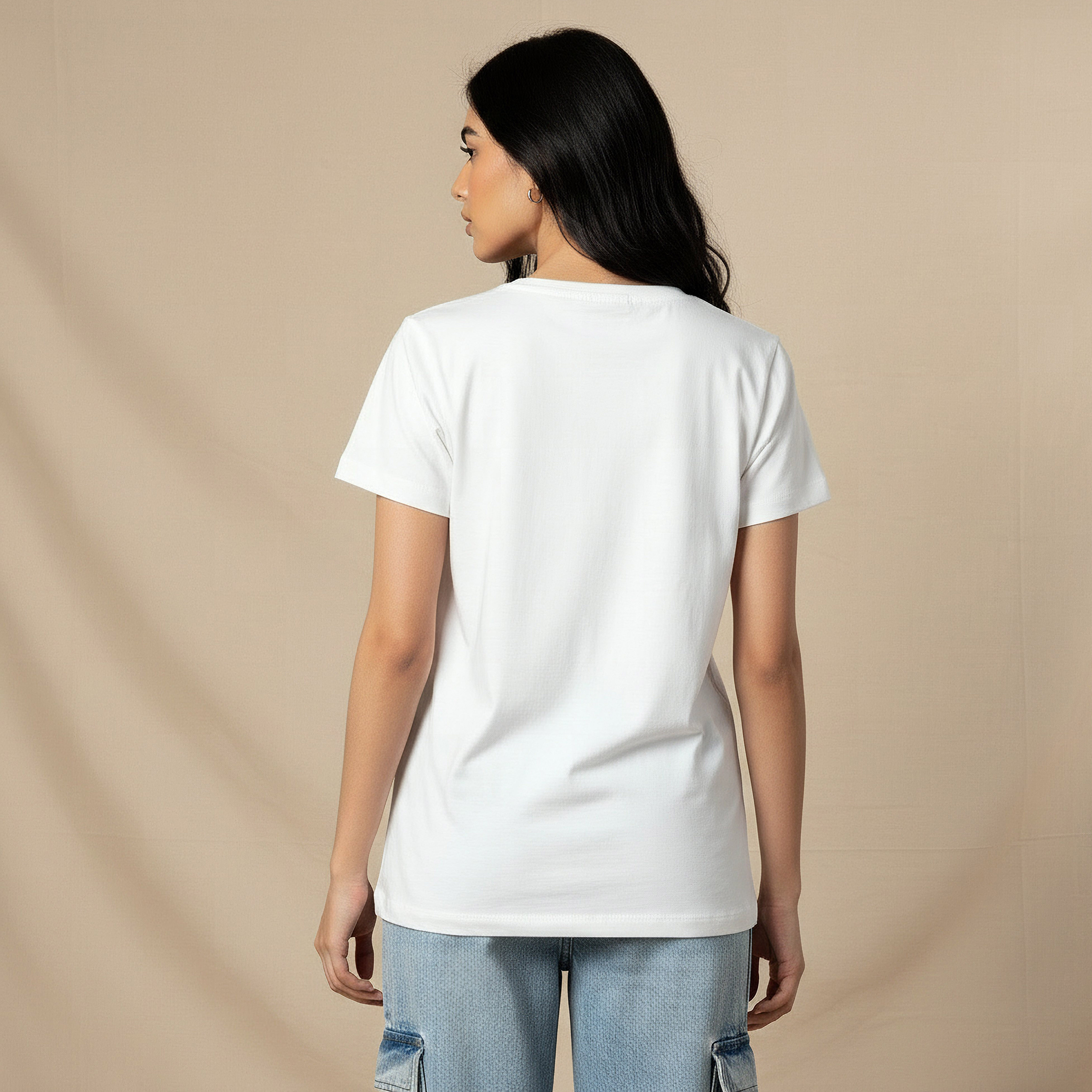 تيشيرت فريندز من القطن-women-clothing-tshirts-image-4