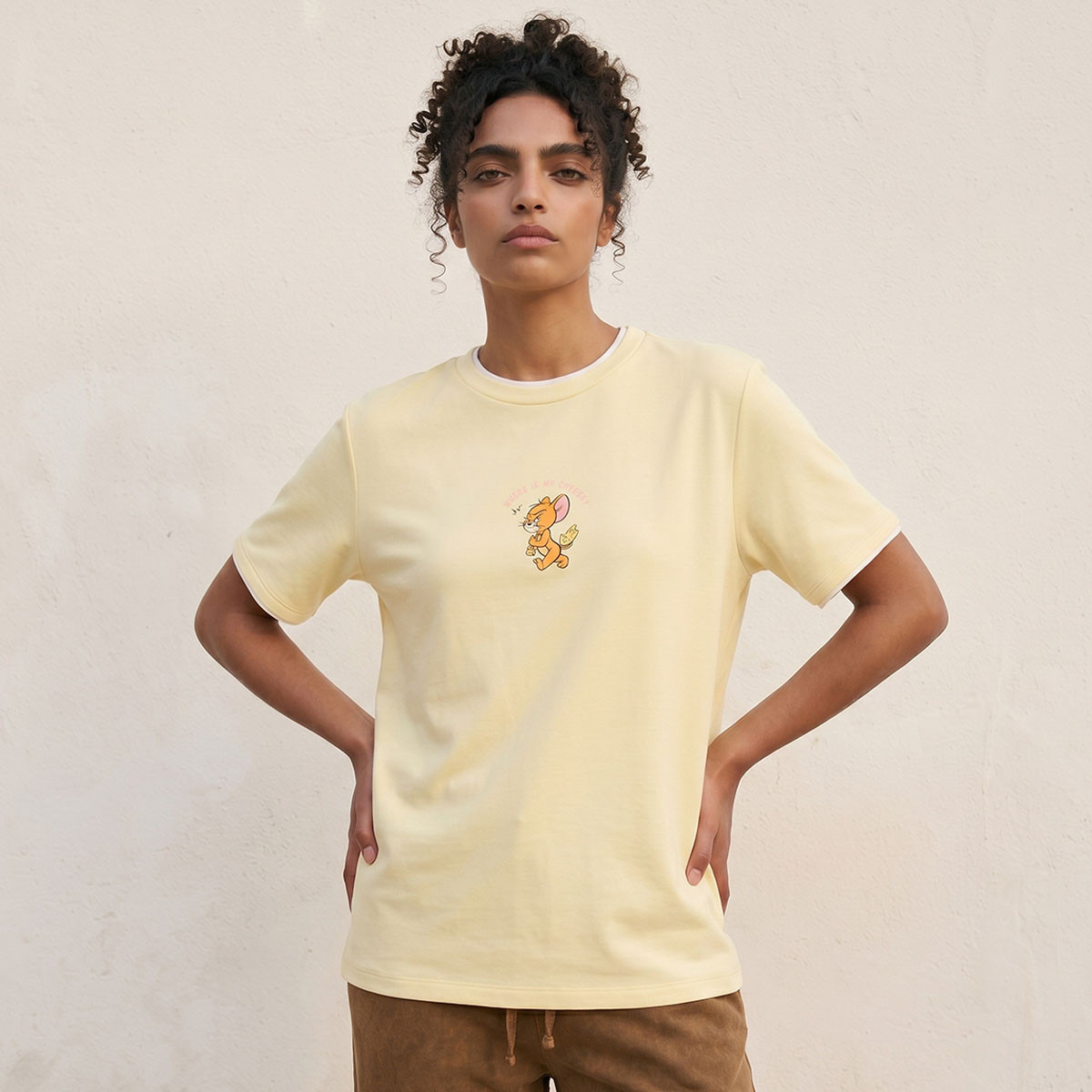 Jerry Ringer T-shirt-women-clothing-tshirts-image-1