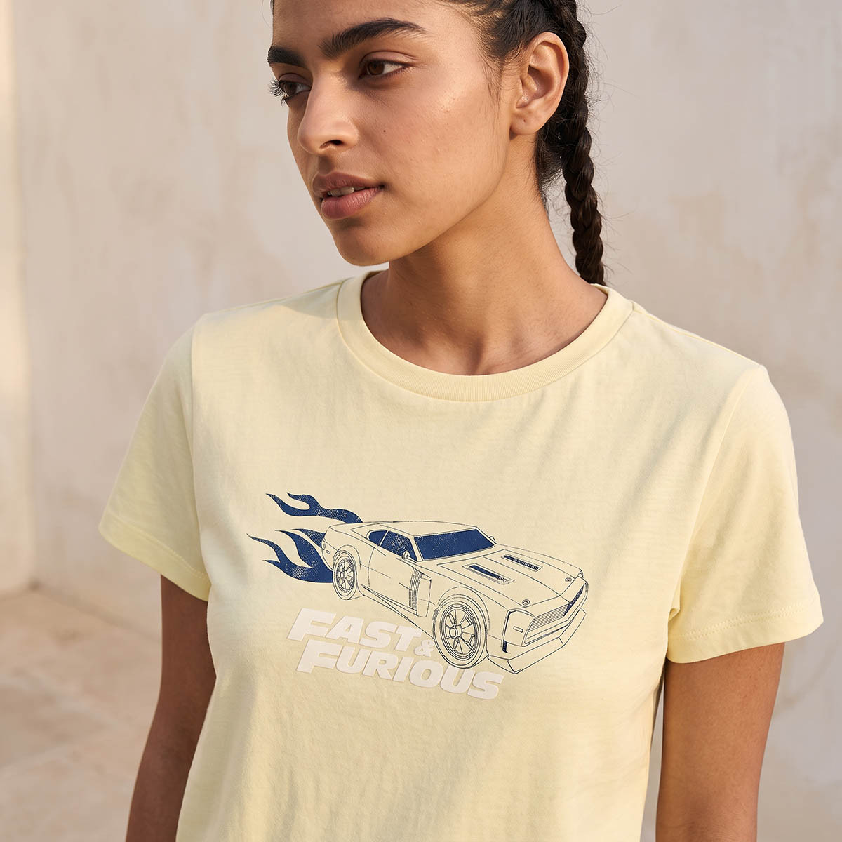 تيشيرت قطن فاست آند فيوريوس بياقة ضيقة-women-clothing-tshirts-image-4