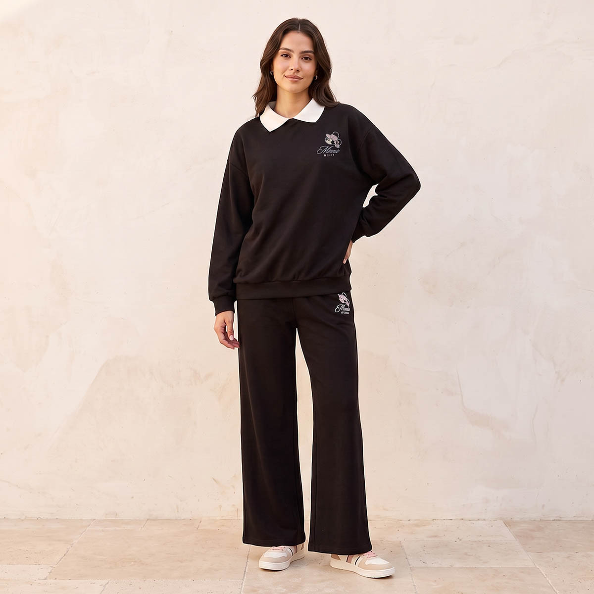 سويت شيرت بياقة عادية وطبعات ميني ماوس-women-clothing-hoodiesandsweatshirts-sweatshirts-image-2