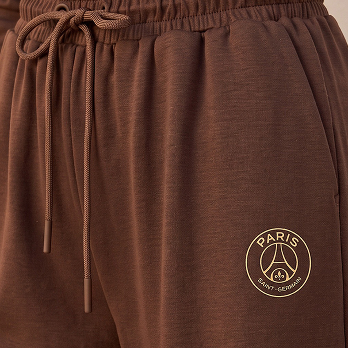 بنطلون رياضي بساق واسعة وطبعات باريس سان جيرمان-women-clothing-trousers-image-2