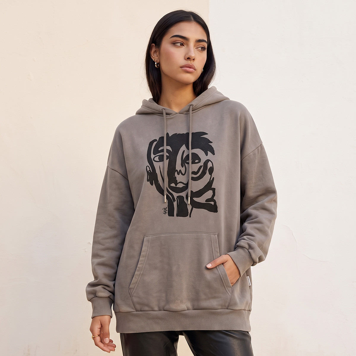Giovanna Gil Alves Hoodie with Graphic Print-women-clothing-hoodiesandsweatshirts-hoodies-image-1