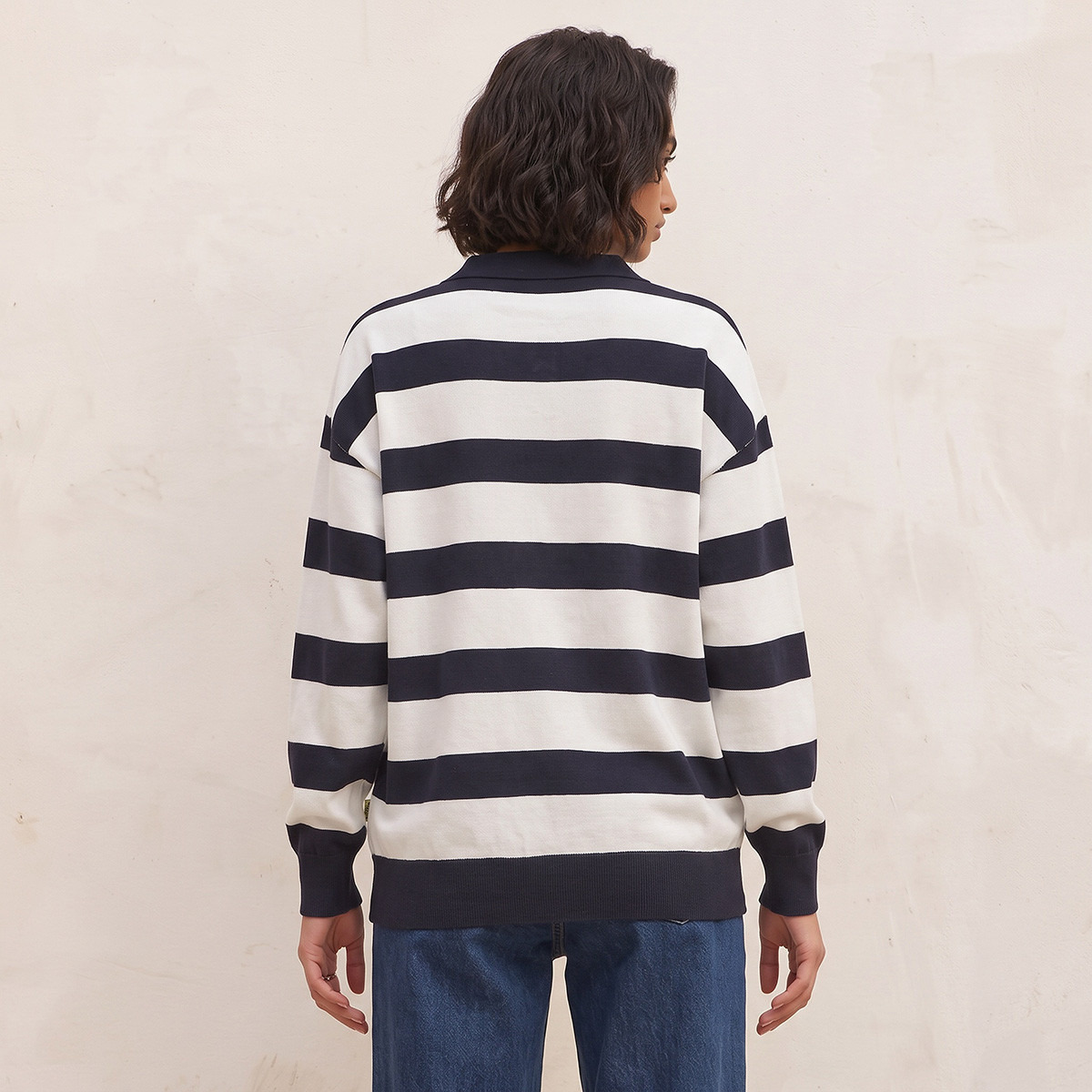 سويت شيرت بفتحة بأزرار وطبعات-women-clothing-hoodiesandsweatshirts-sweatshirts-image-3