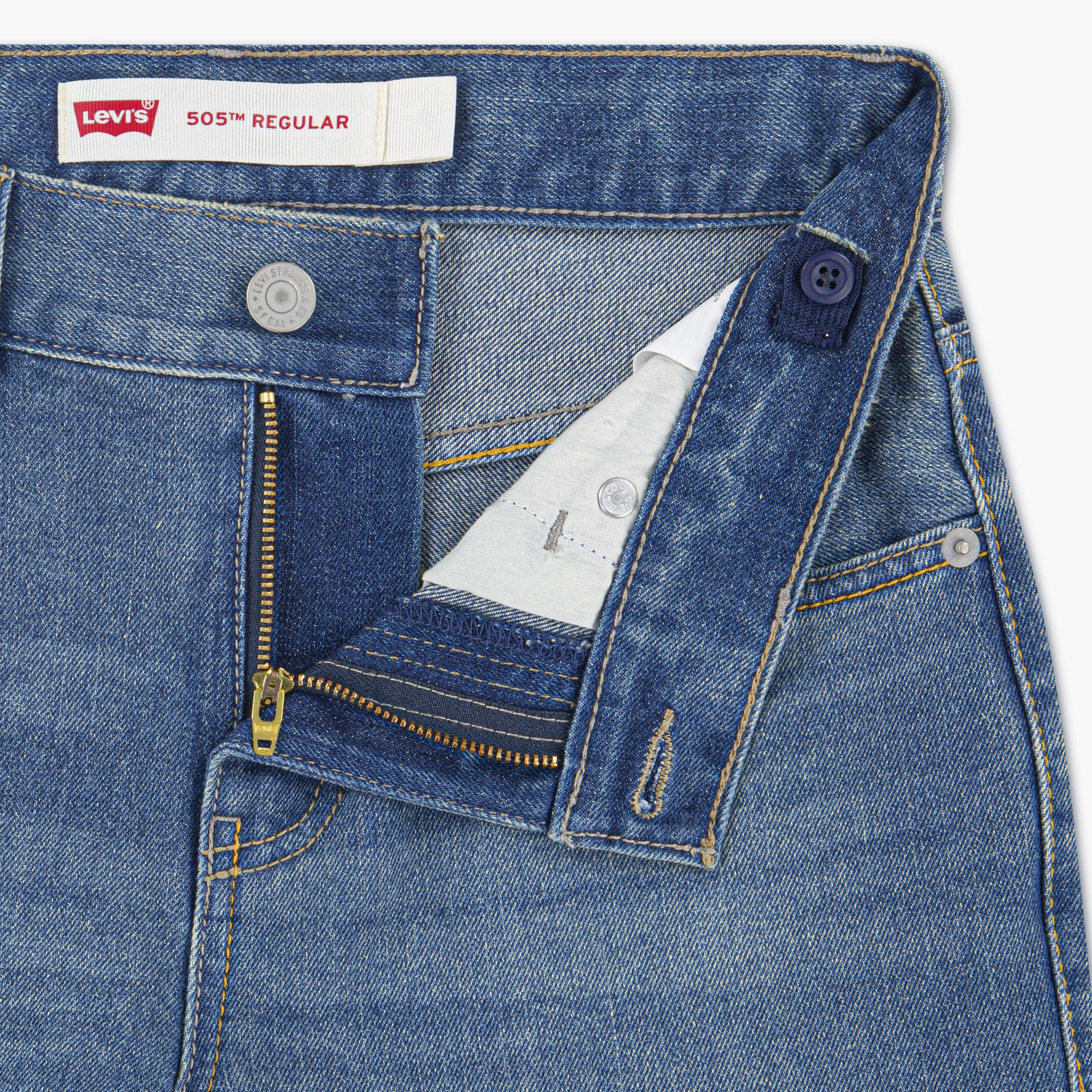 بنطلون جينز "505" بقصة "ريجيولار فيت" من ليفايس-boys-clothing-bottoms-jeans-image-1