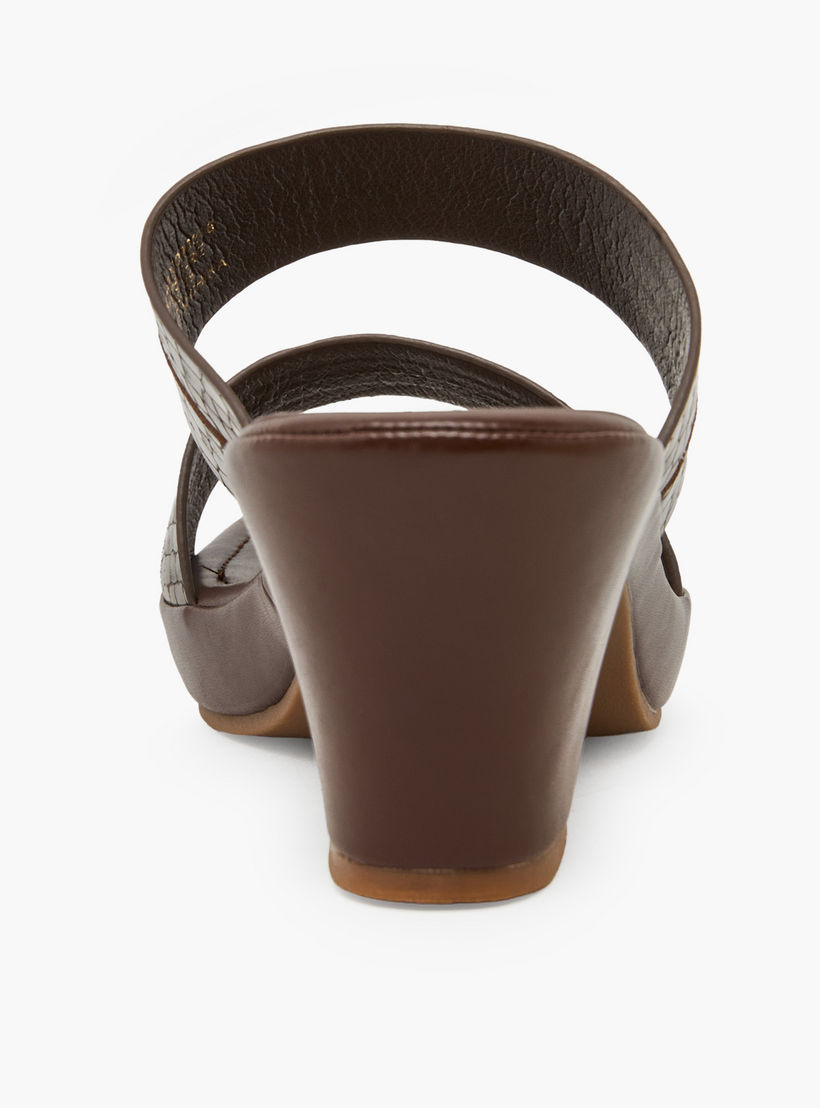 صندل بكعب عريض للنساء من فلورا بيلا-women-shoes-sandals-heeled-image-5