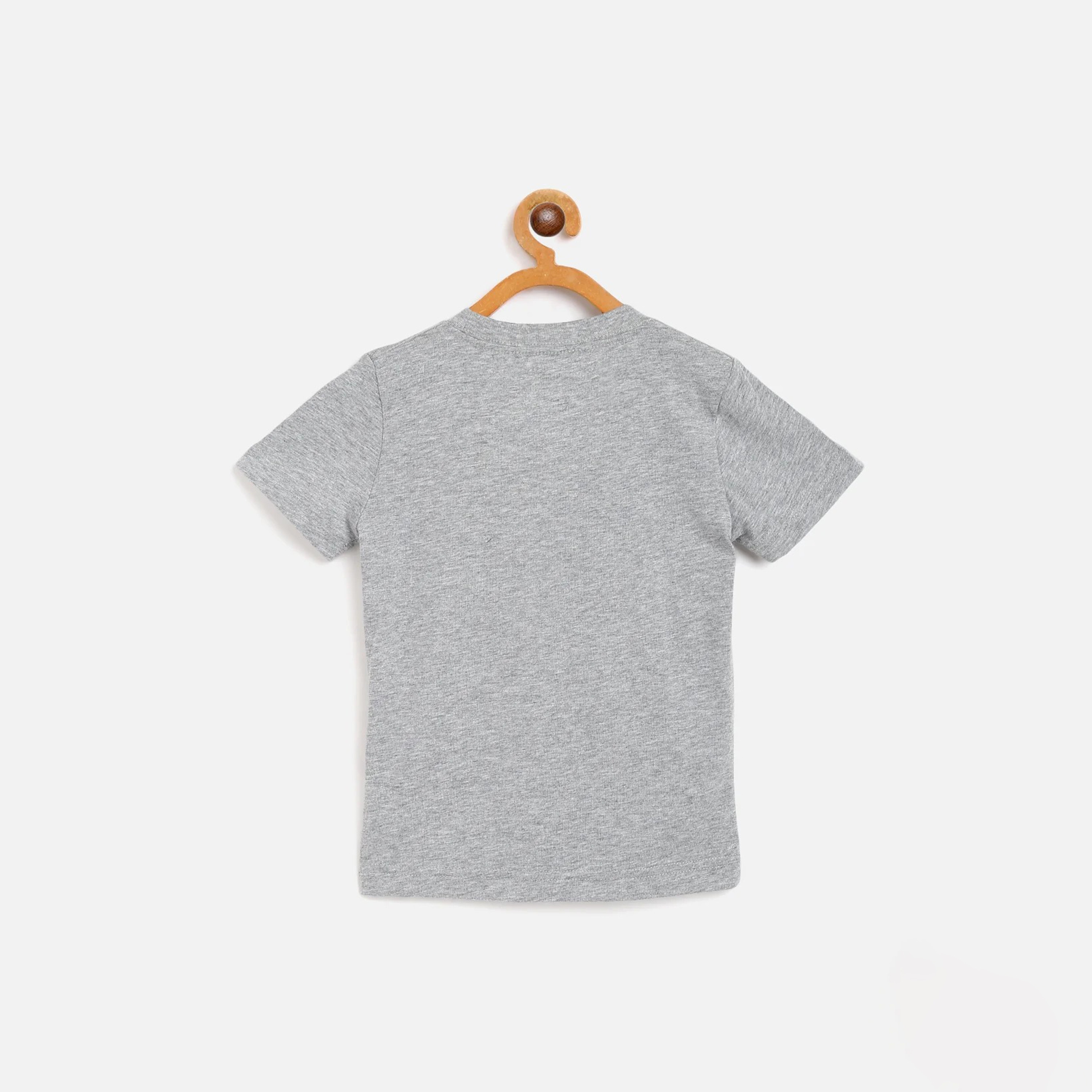 تي شيرت بأكمام قصيرة بطبعة باتوينج من ليفايس-boys-clothing-tshirtsandpolos-image-2