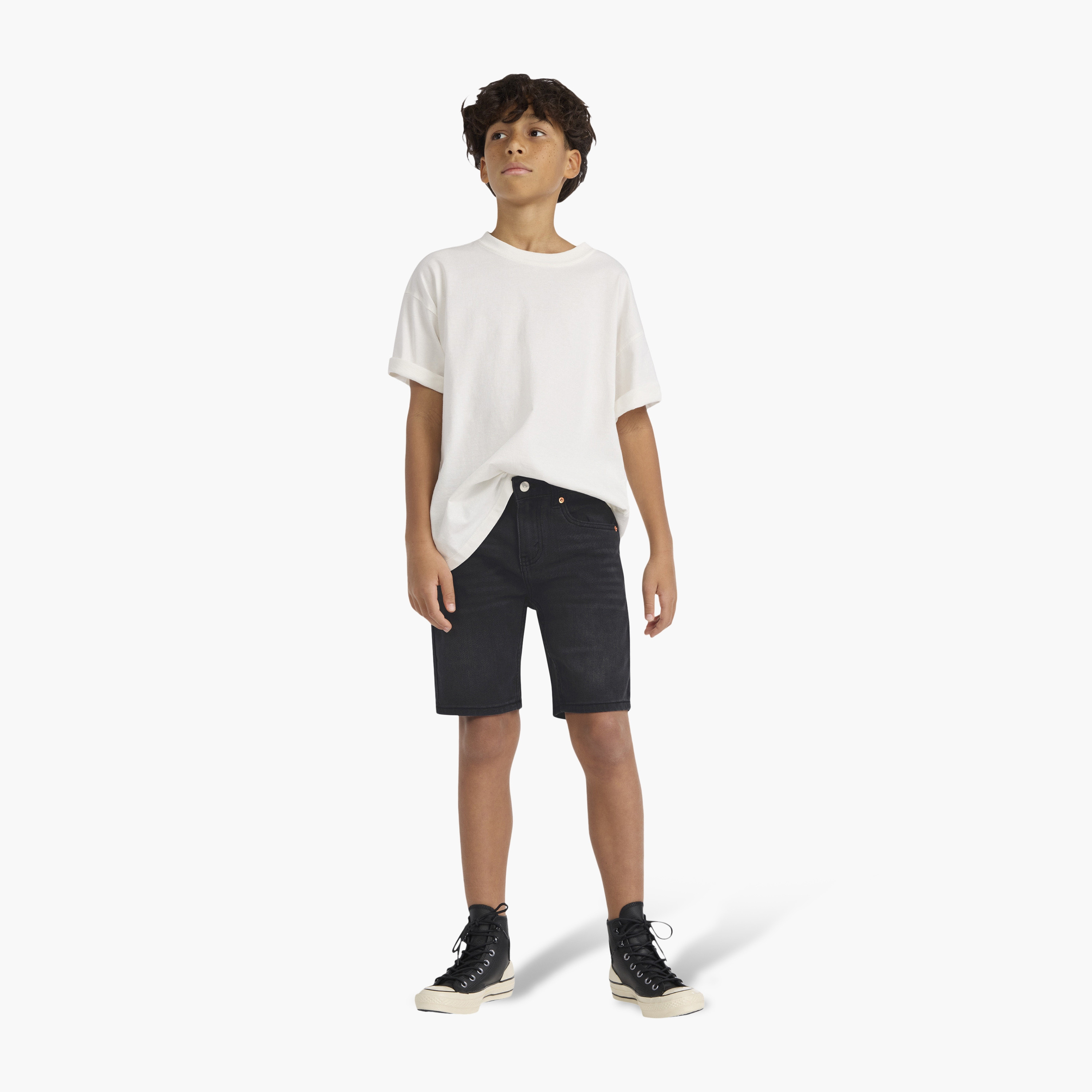 Levi's LVB Slim Fit Classic Shorts-boys-clothing-bottoms-shorts-image-2