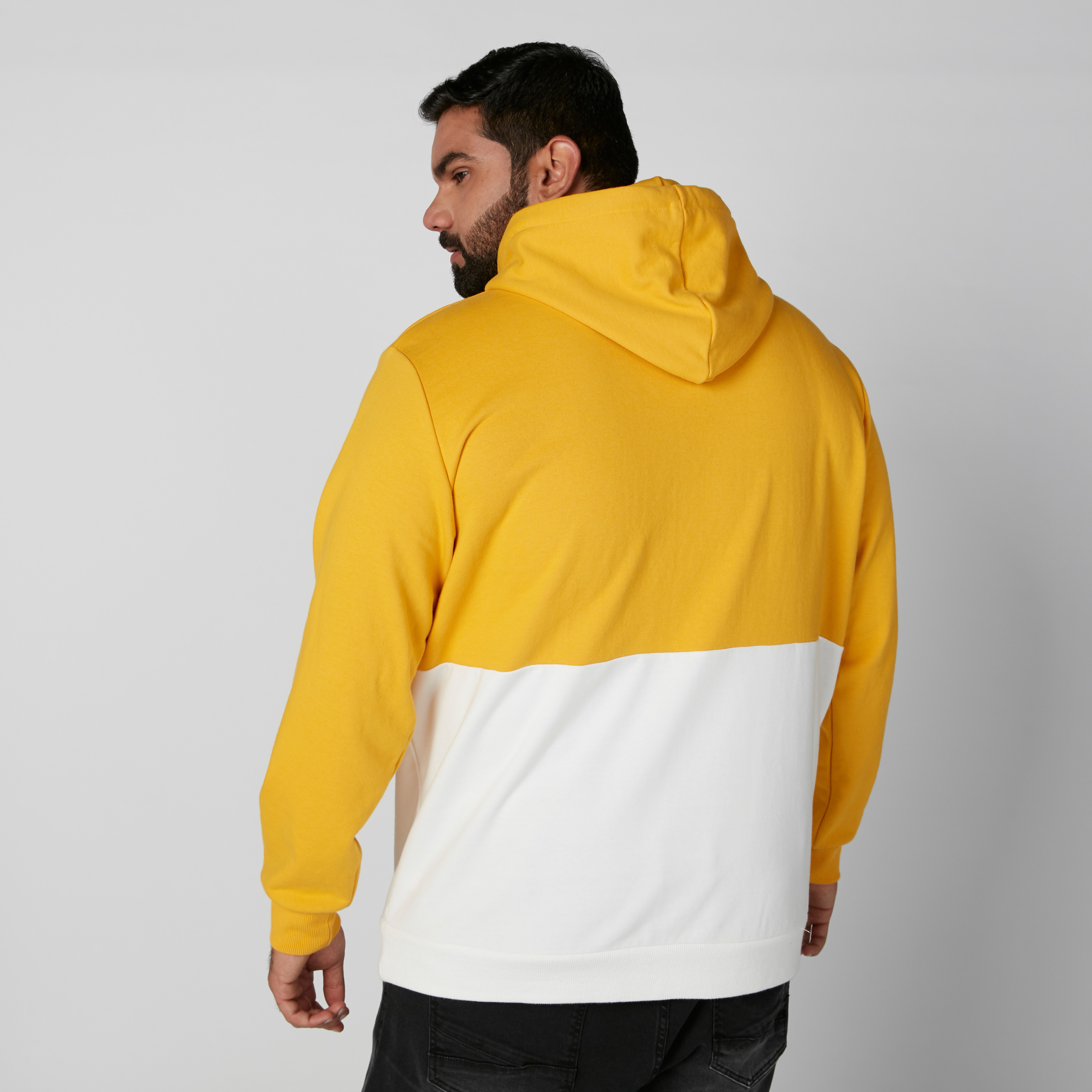 هودي بأكمام طويلة وطبعات-men-winterwear-hoodiesandsweatshirts-image-2