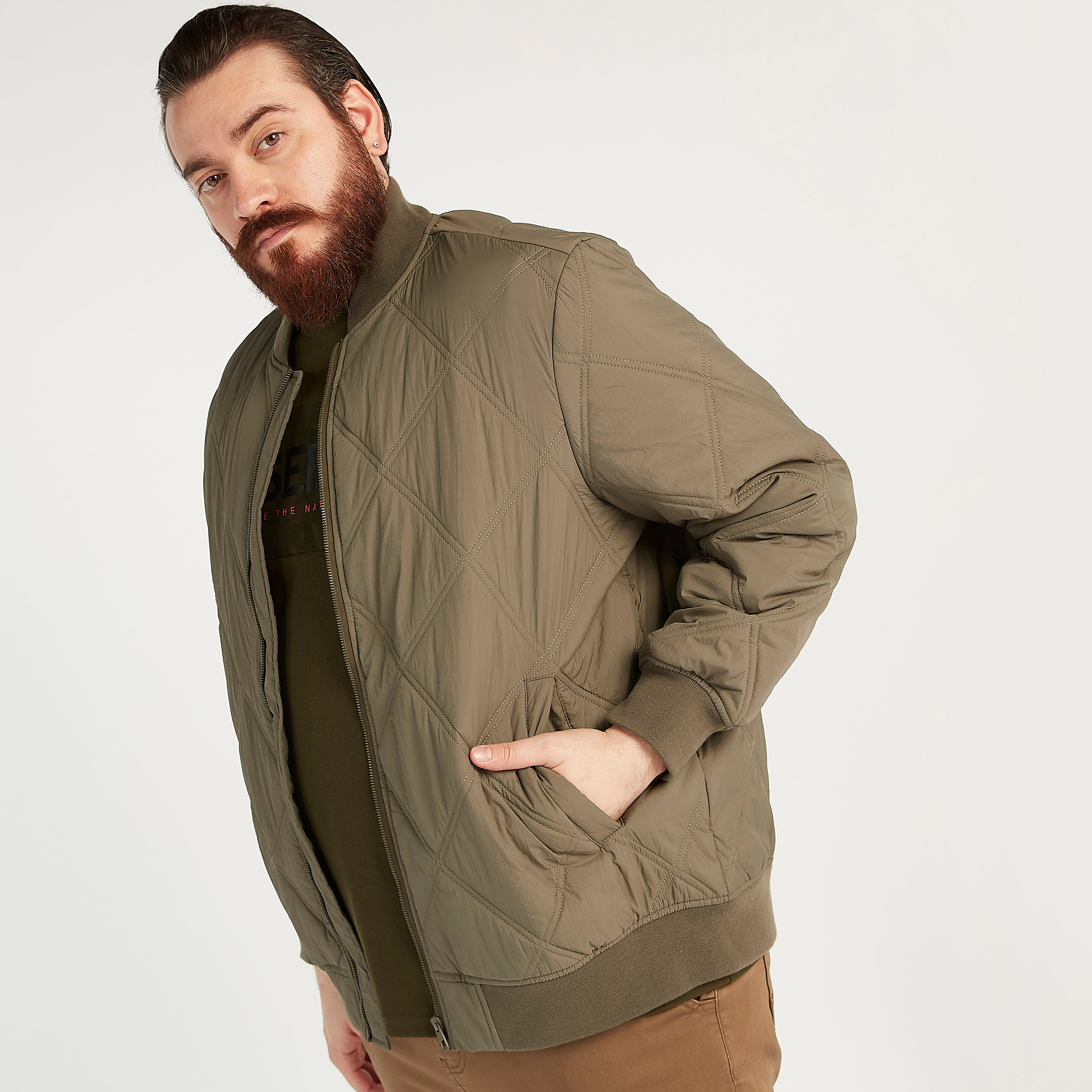 Sustainable Quilted Bomber Jacket with Long Sleeves and Pockets