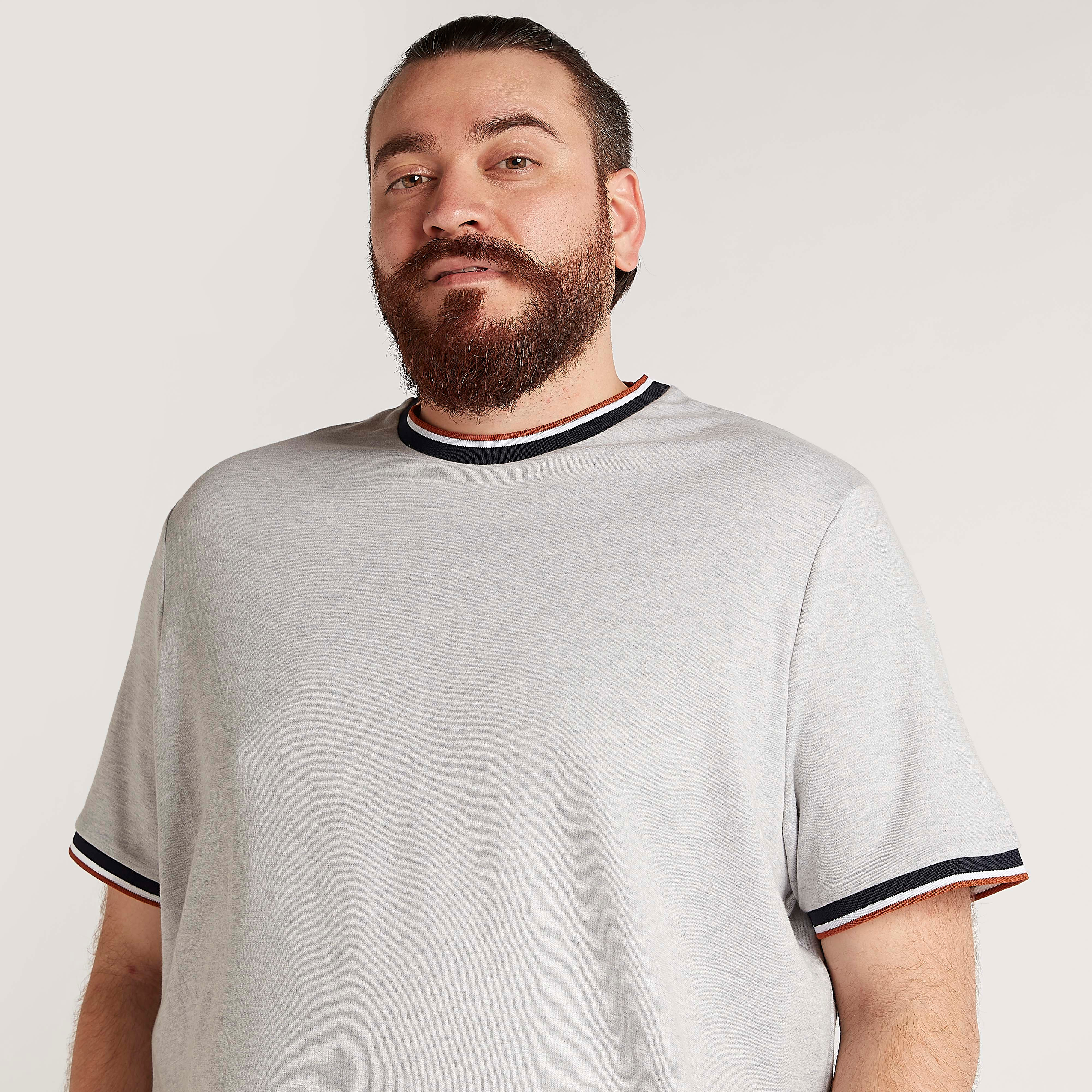 Solid T-shirt with Short Sleeves and Crew Neck-men-clothing-tshirtsandpolos-tshirts-image-3
