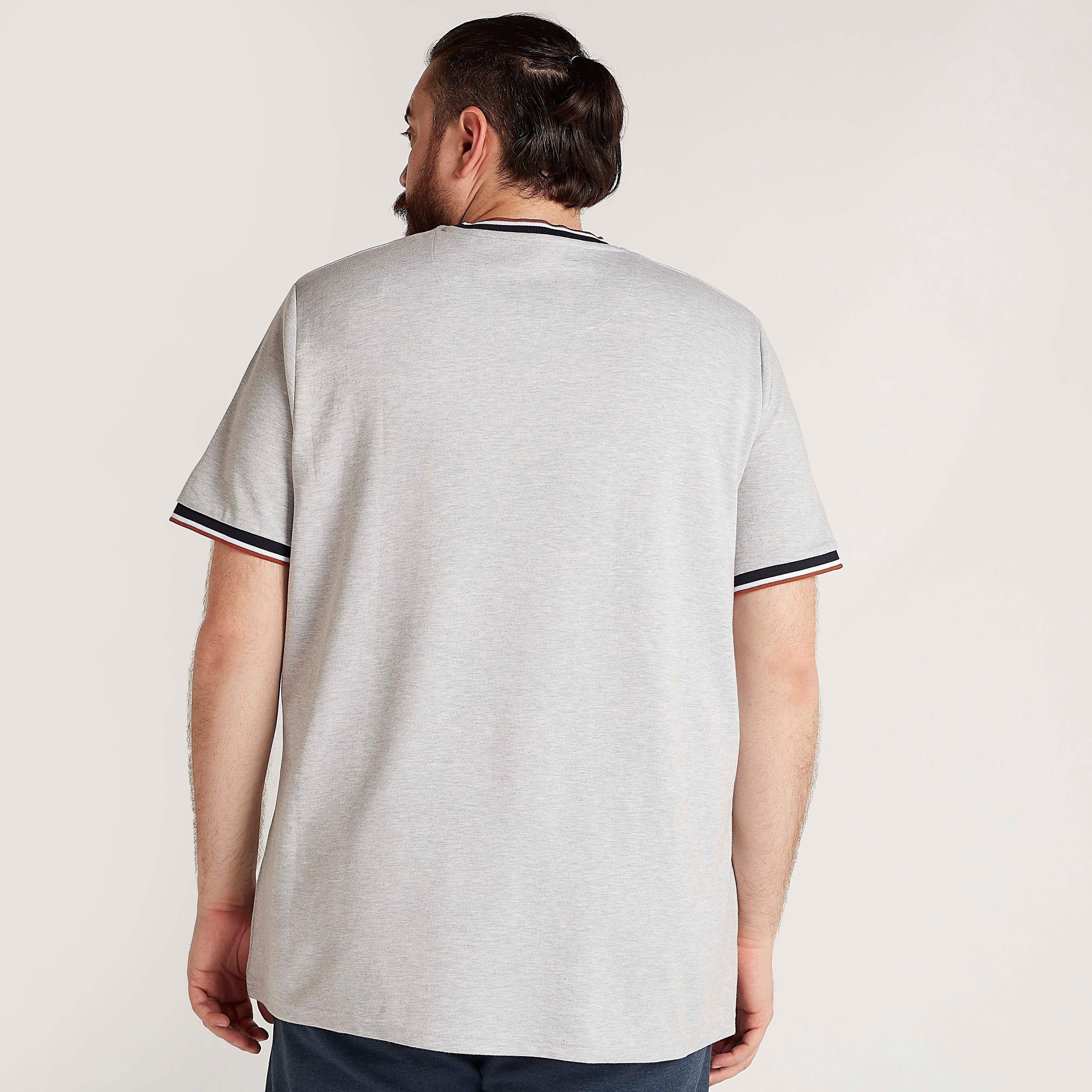 Solid T-shirt with Short Sleeves and Crew Neck-men-clothing-tshirtsandpolos-tshirts-image-4