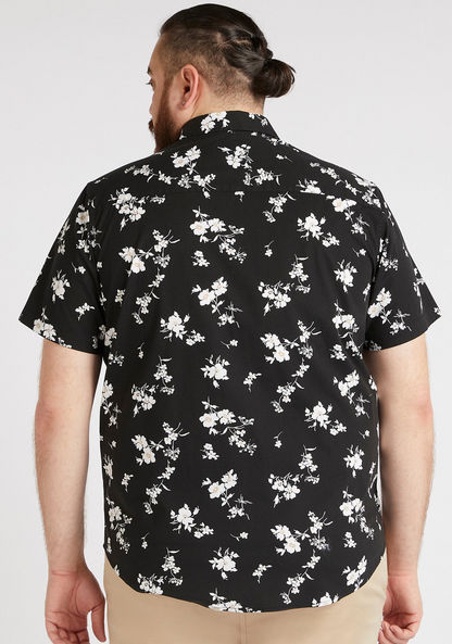 Floral Print Shirt with Short Sleeves