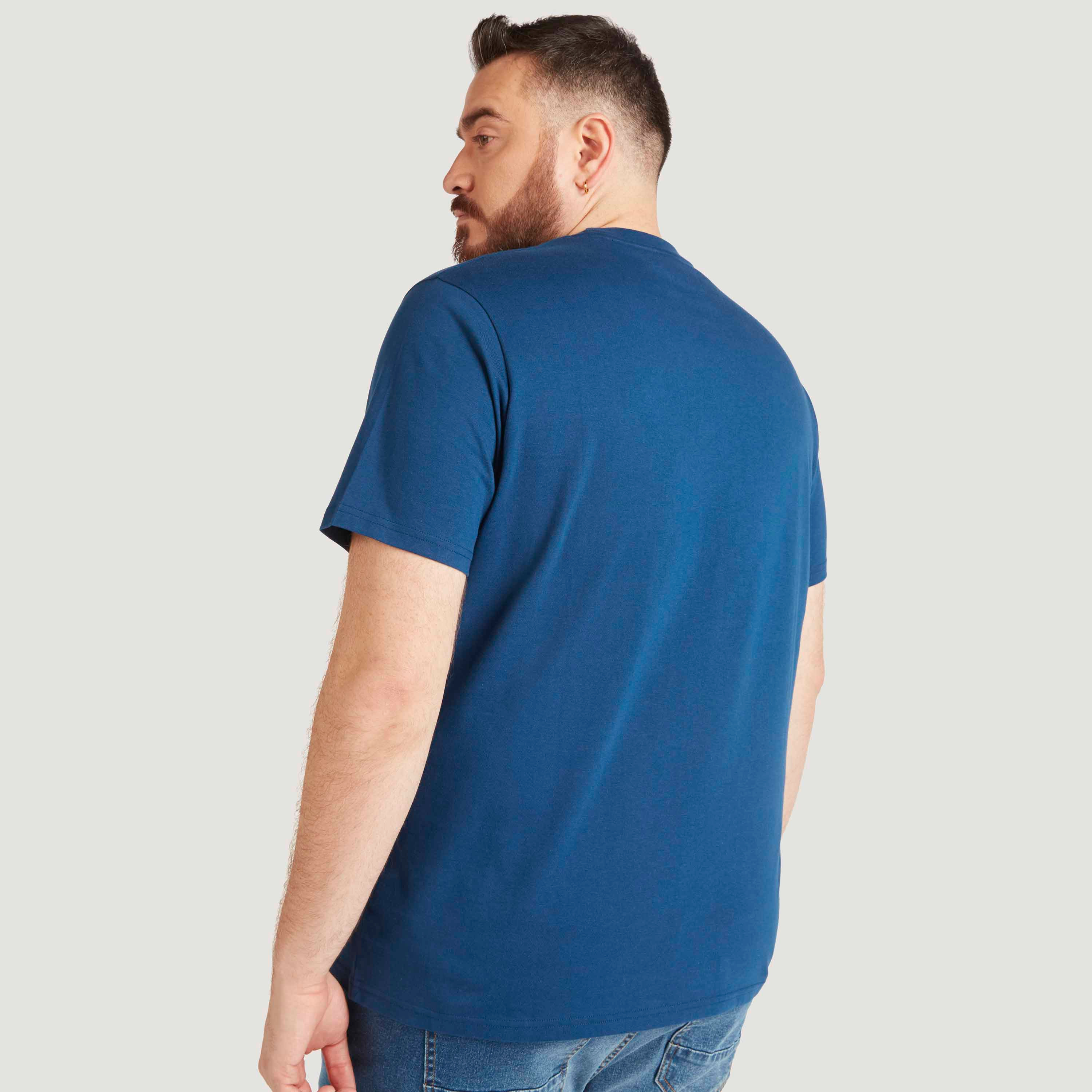 تيشيرت بطبعات سوبرمان وأكمام قصيرة وياقة ضيقة-men-clothing-tshirtsandpolos-tshirts-image-4