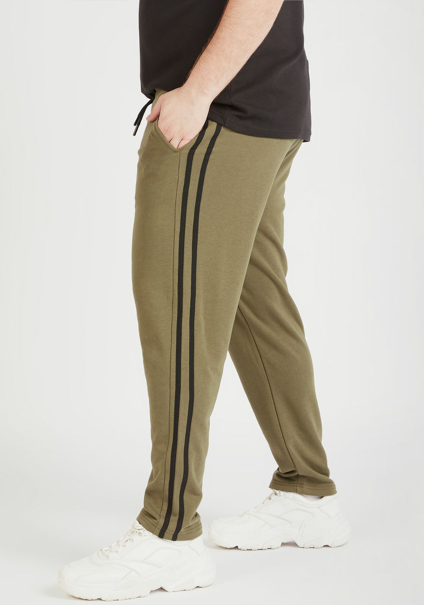 Solid Joggers with Drawstring Closure and Side Tape Detail-Joggers-image-4