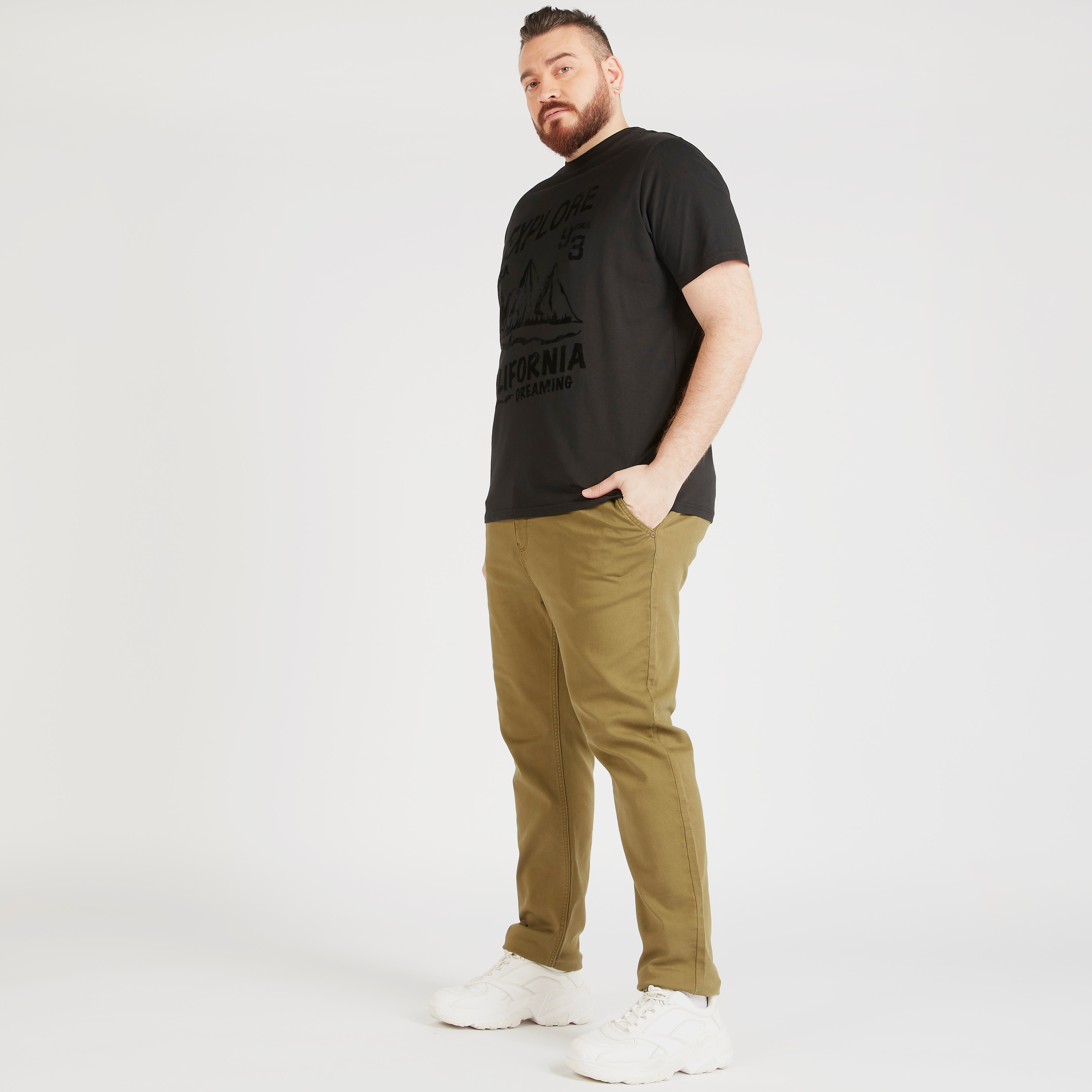 بنطلون سادة بجيوب وزر إغلاق-men-clothing-trousersandchinos-trousers-image-2