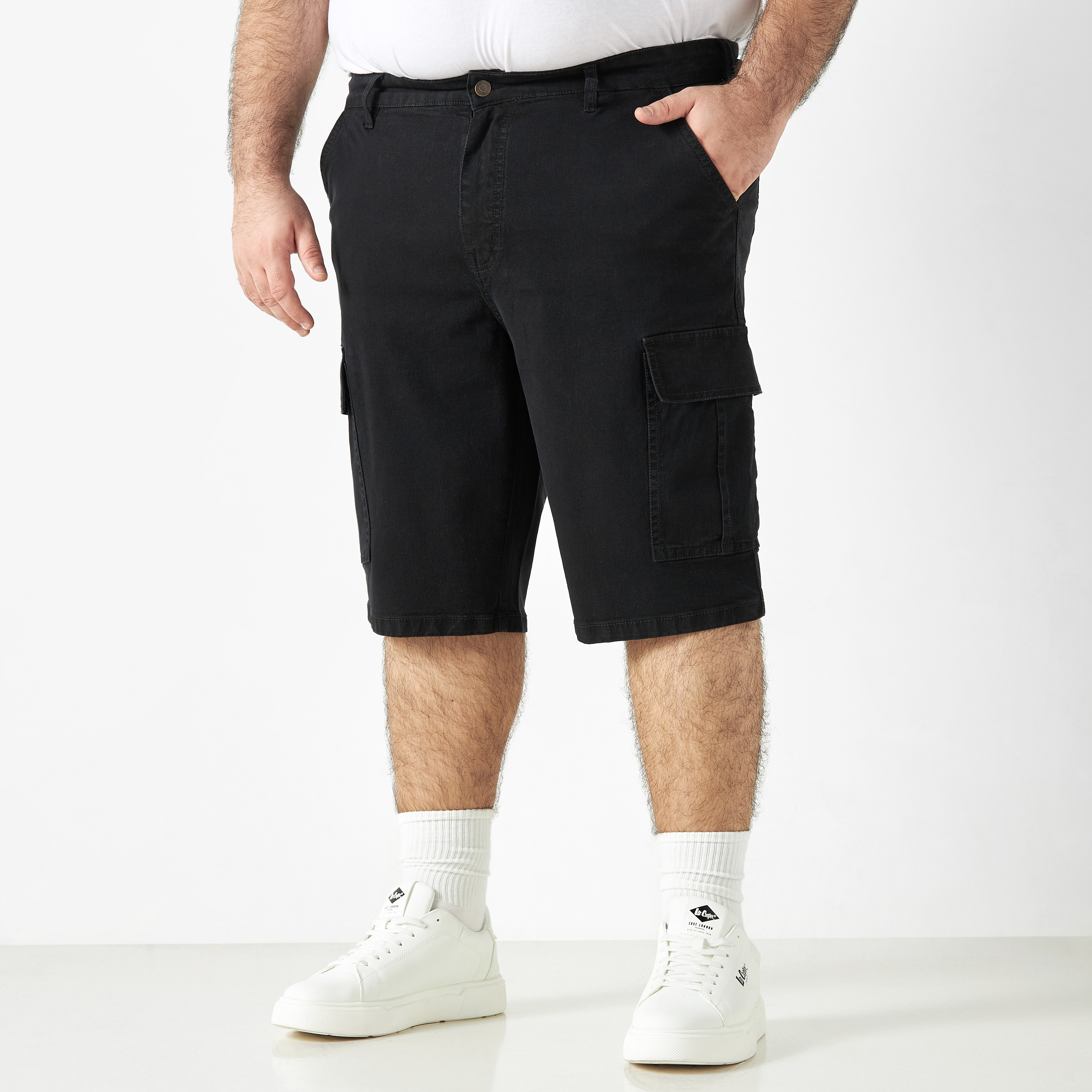شورت كارجو مقاس كبير بجيوب-men-clothing-bottoms-shorts-image-1