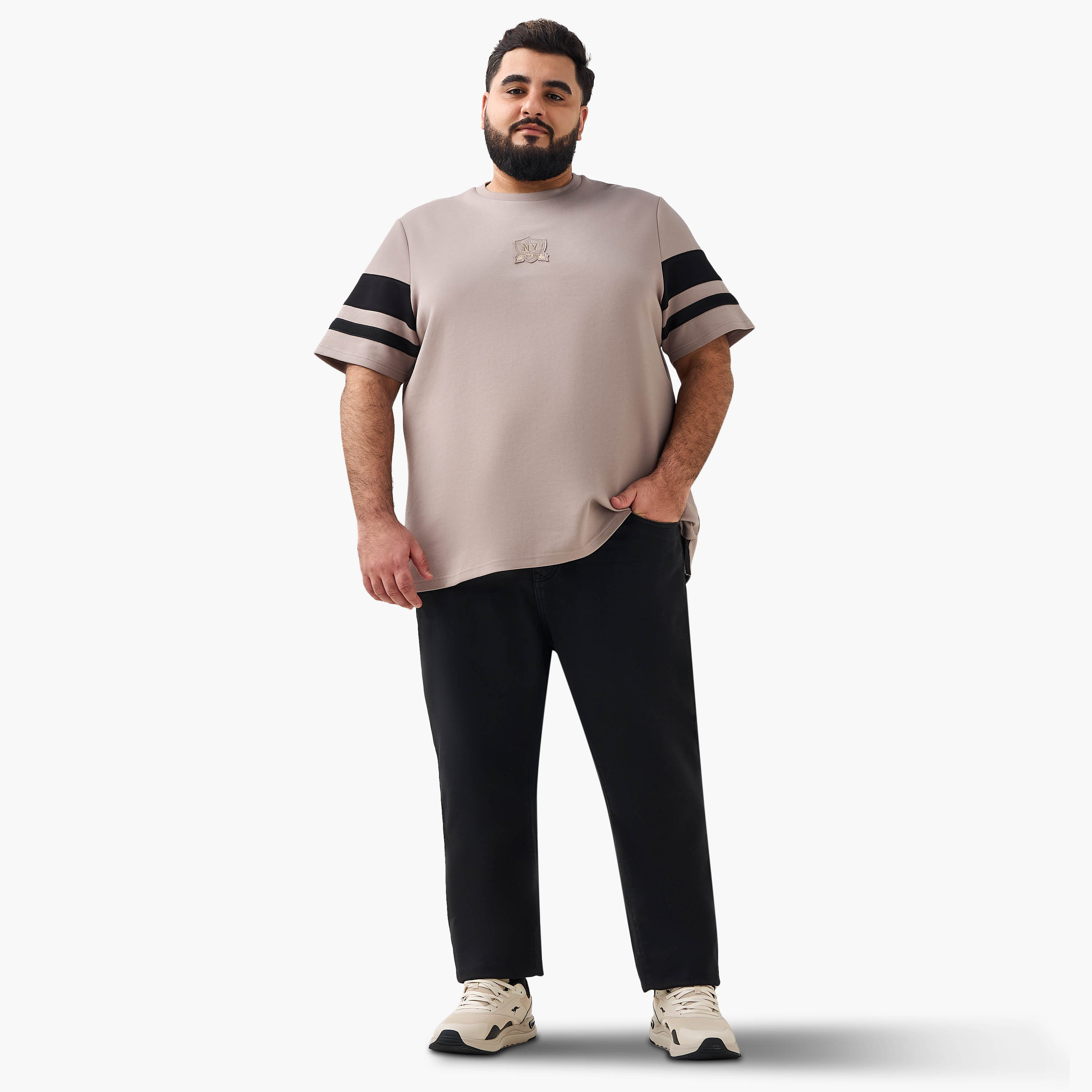 Men Regular Fit Crew Neck Short Sleeve Tape Detail T-shirt-men-clothing-tshirtsandpolos-tshirts-image-2