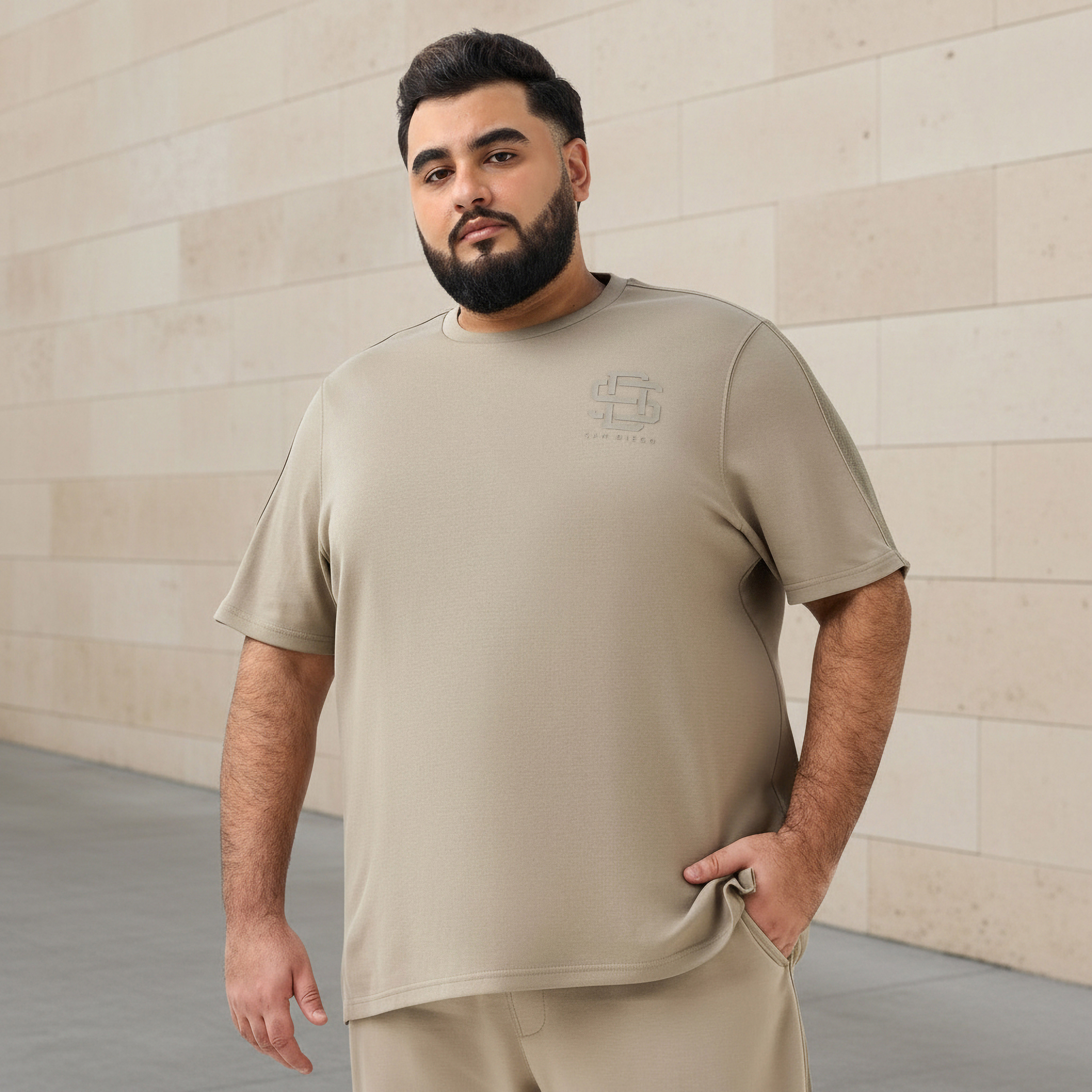 تيشيرت جاكار بقصة عادية وياقة ضيقة وأكمام قصيرة للرجال-men-clothing-tshirtsandpolos-tshirts-image-5