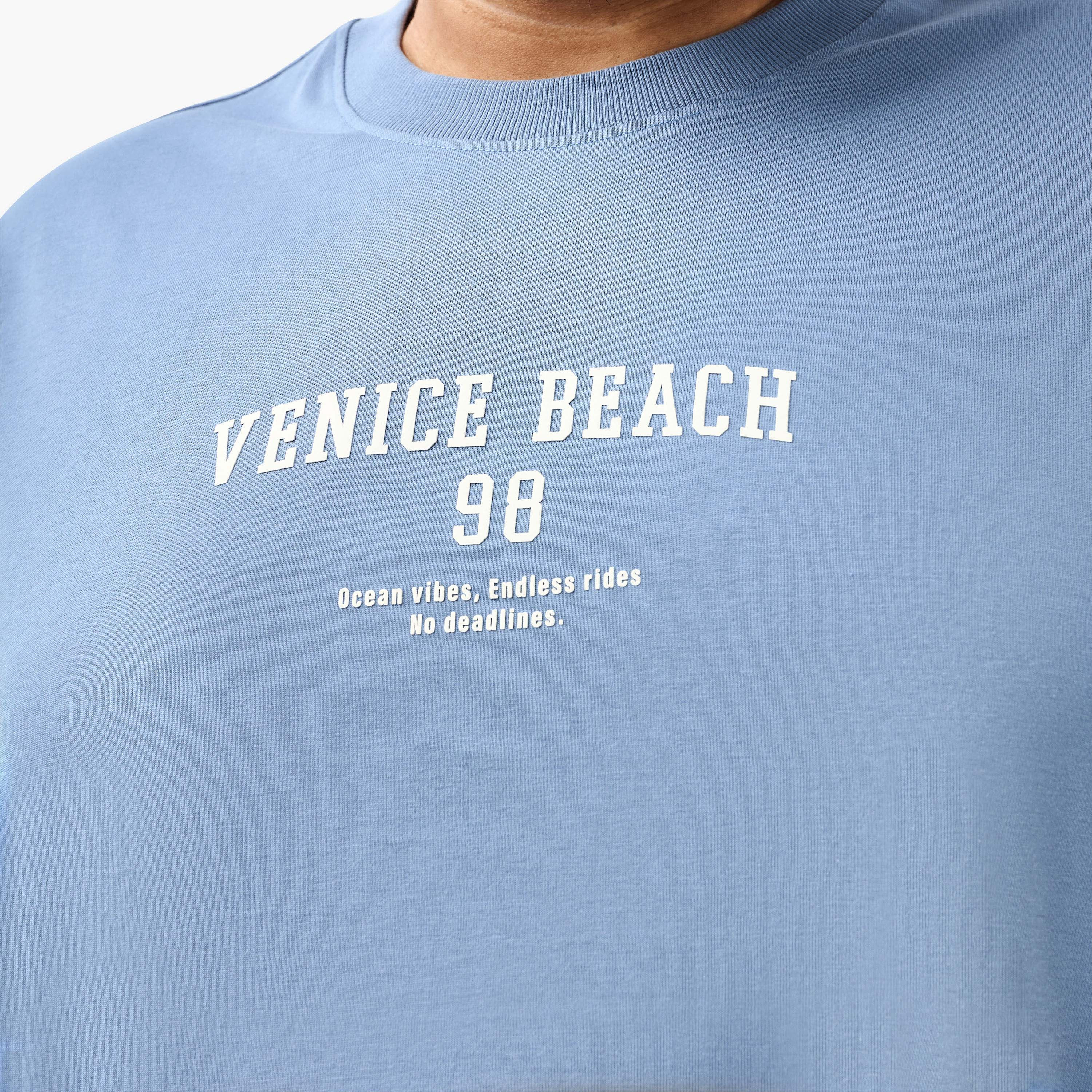تيشيرت رجالي بطبعات شعار وقصة عادية وياقة ضيقة وأكمام قصيرة-men-clothing-tshirtsandpolos-tshirts-image-4