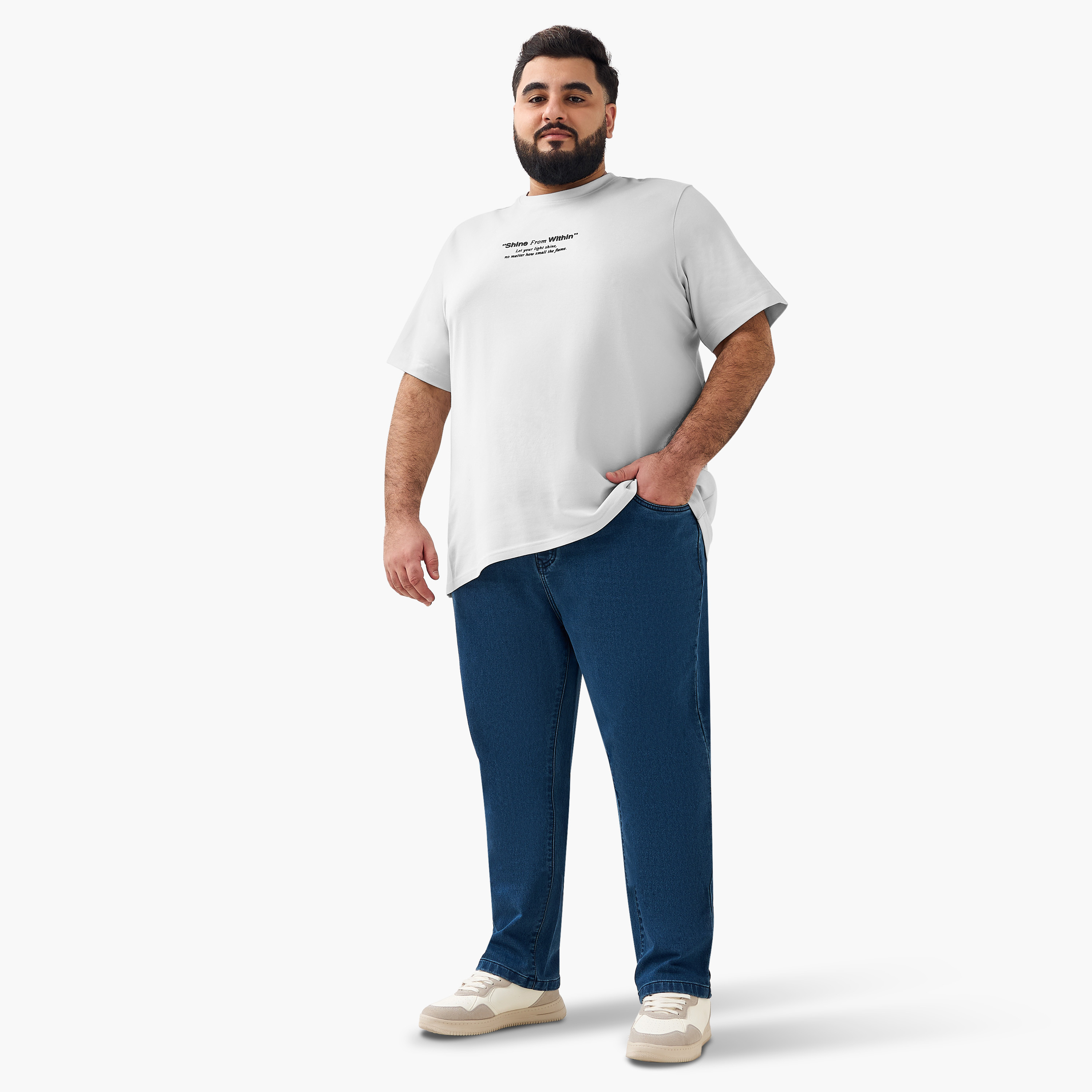 بنطلون جينز بخصر مرن وقصة عادية للرجال-men-clothing-bottoms-jeans-image-3