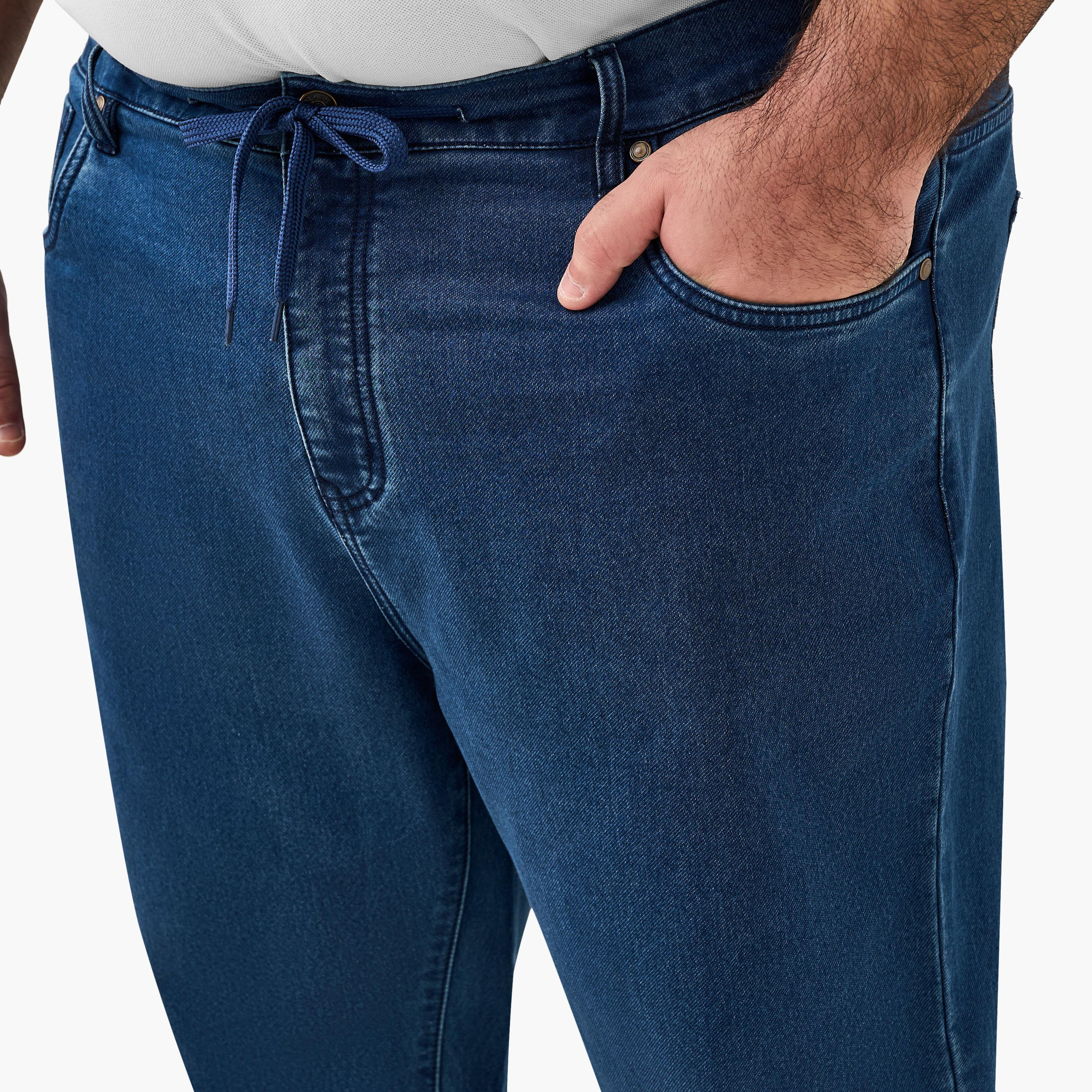 بنطلون جينز بخصر مرن وقصة عادية للرجال-men-clothing-bottoms-jeans-image-1