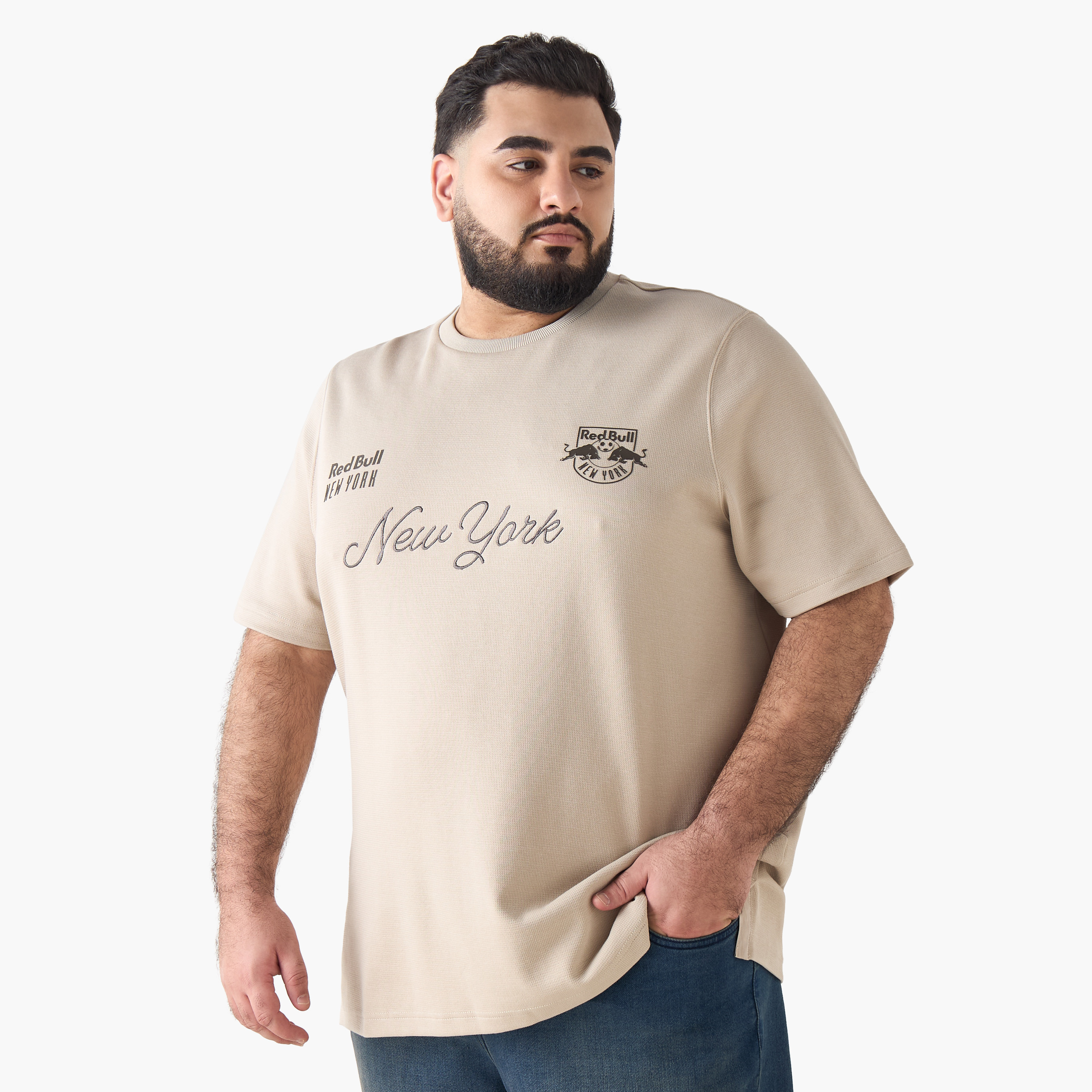 Men Regular Fit Round Neck Short Sleeve Red Bull New York Print T-shirt-men-clothing-tshirtsandpolos-tshirts-image-2