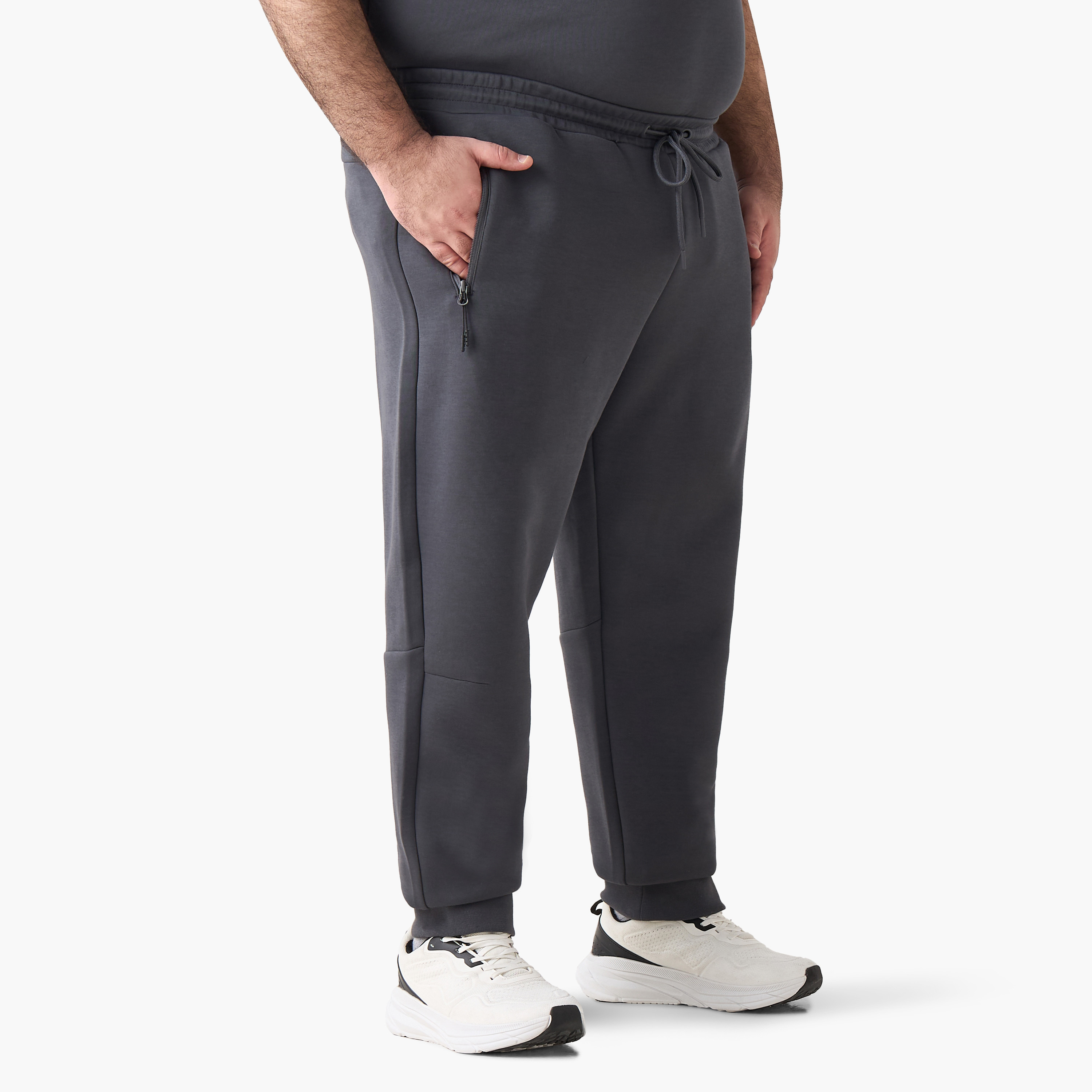 بنطلون رياضي رجالي بقصة عادية ورباط إغلاق-men-clothing-bottoms-joggers-image-5