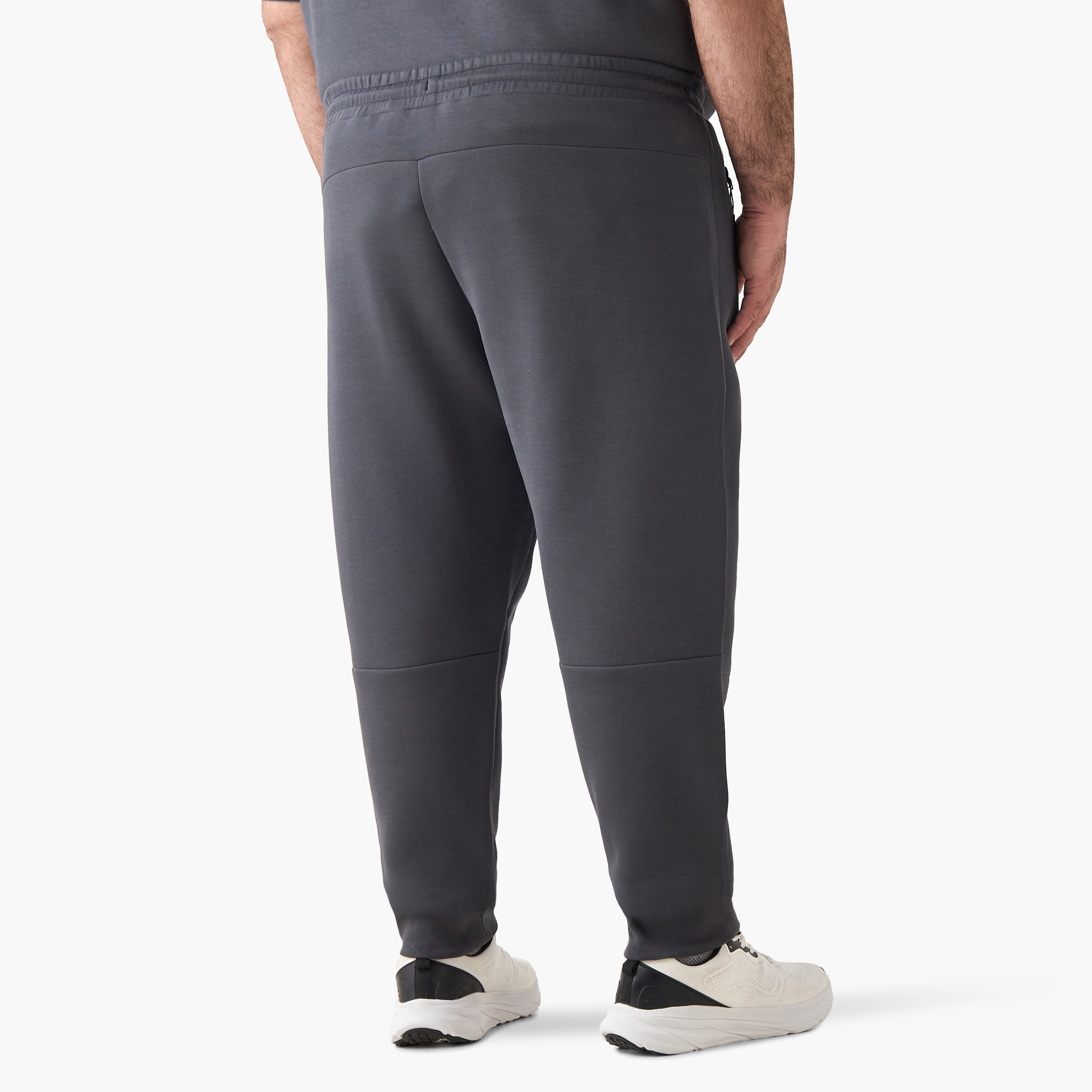بنطلون رياضي رجالي بقصة عادية ورباط إغلاق-men-clothing-bottoms-joggers-image-3