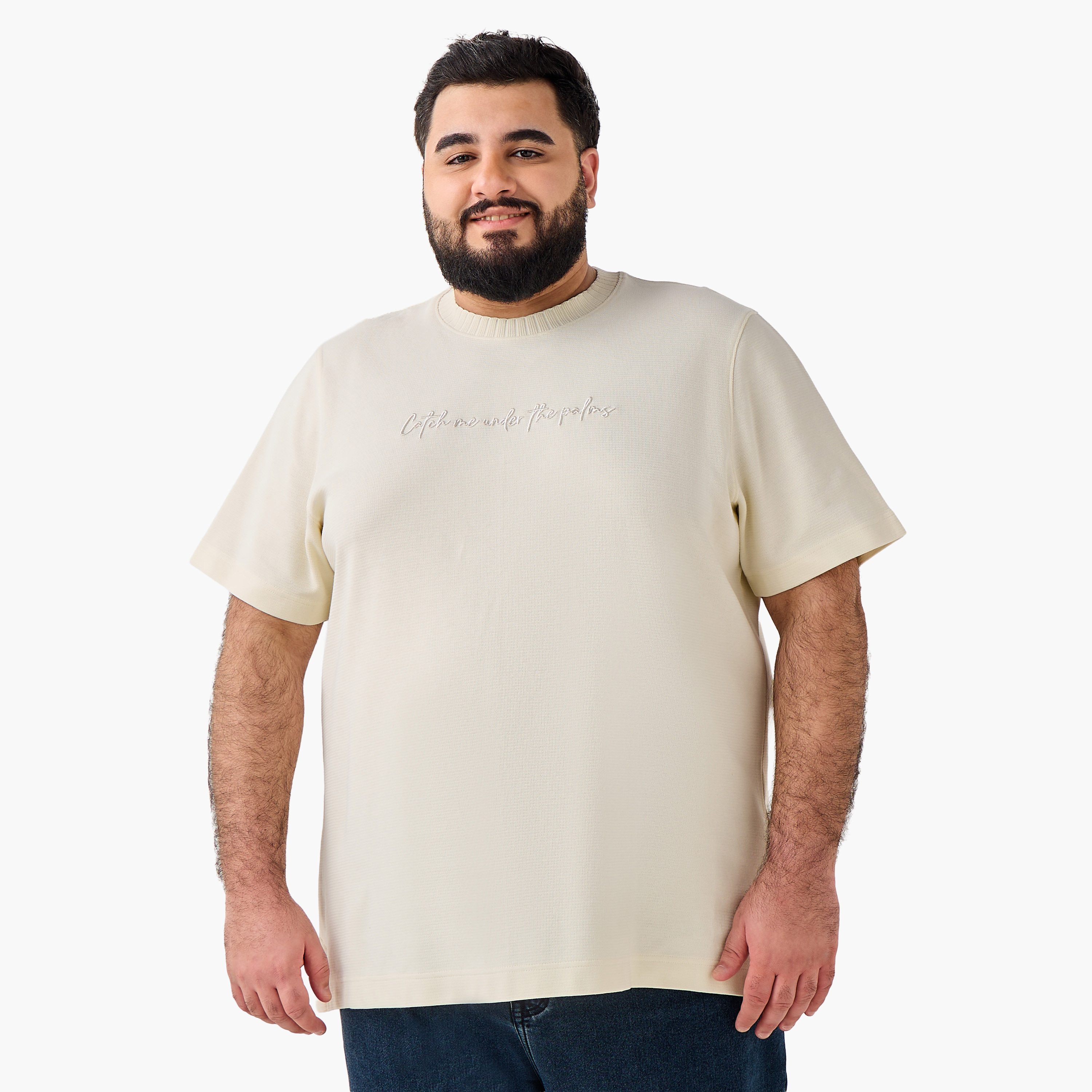 تيشيرت رجالي منقوش بياقة ضيقة وأكمام قصيرة-men-clothing-tshirtsandpolos-tshirts-image-2
