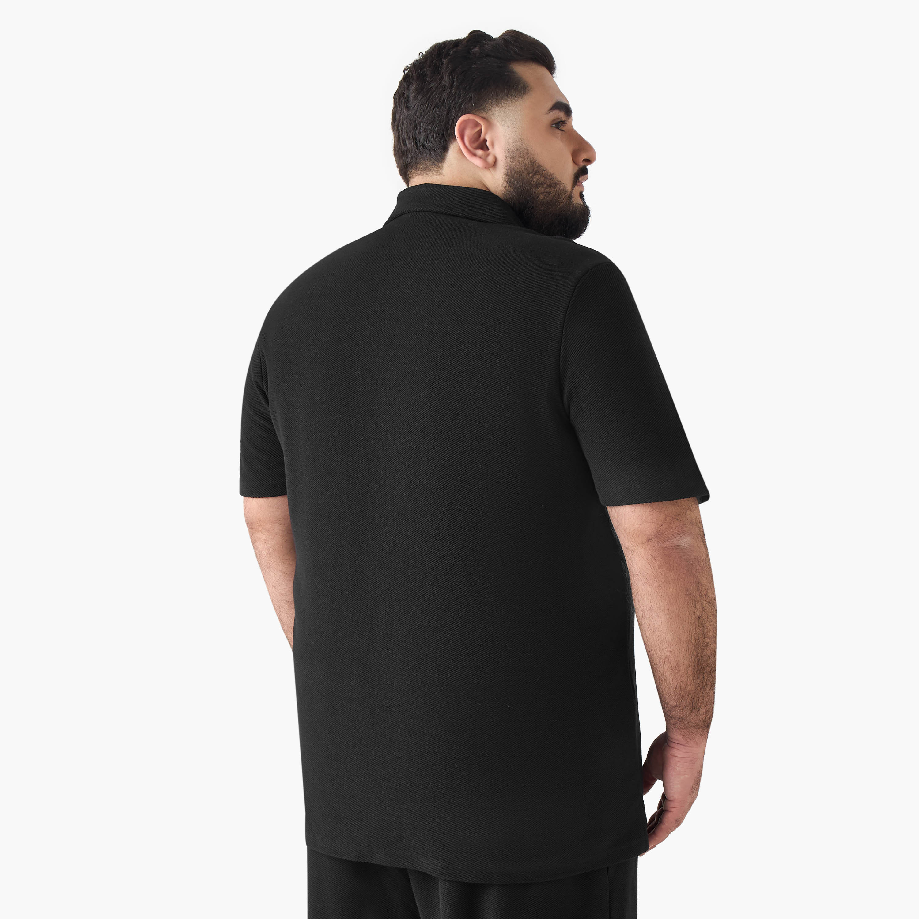 قميص رجالي بأكمام قصيرة وياقة وقصة عادية-men-clothing-shirts-image-3