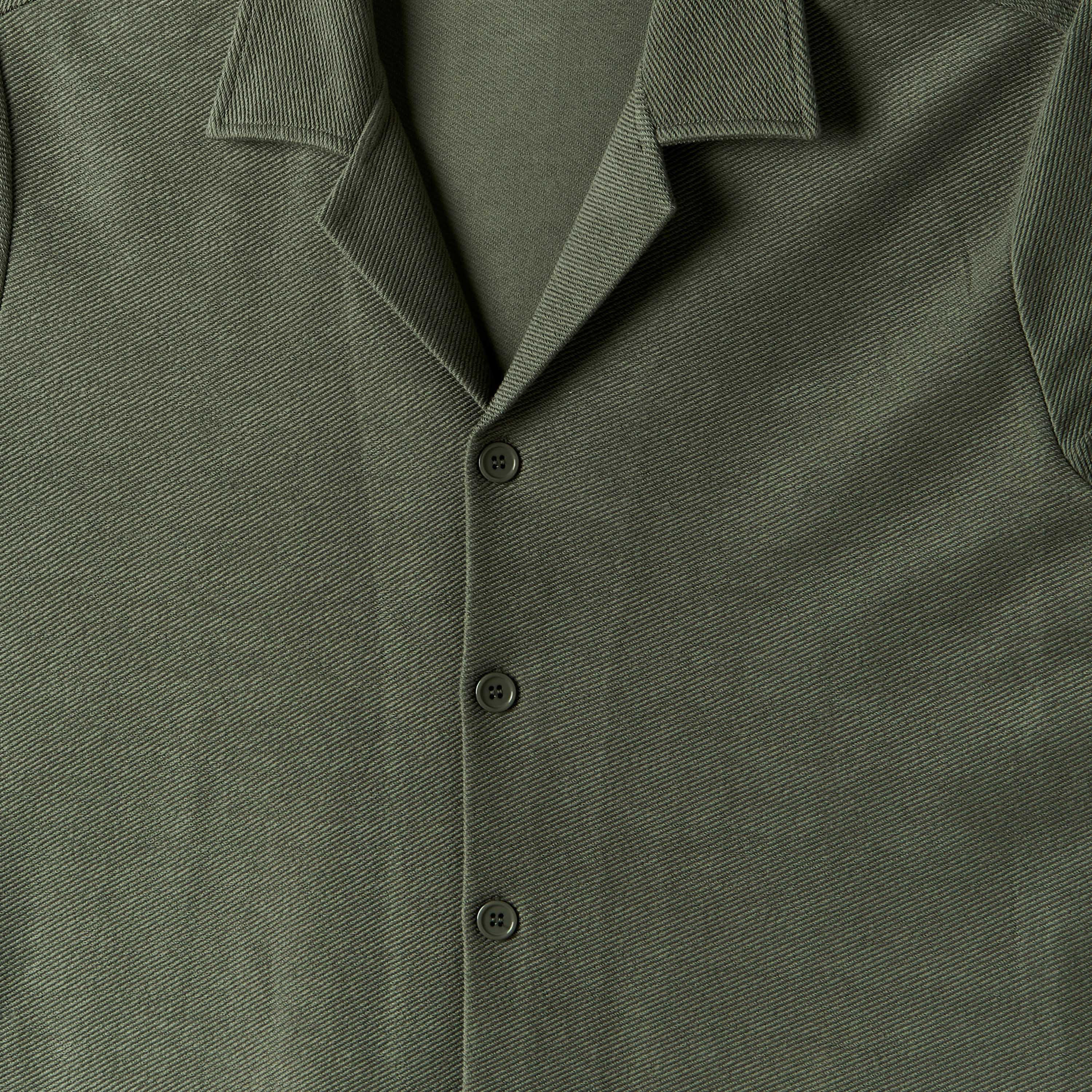 Men Regular Fit Camp Collar Textured Short Sleeve Shirt-men-clothing-shirts-image-2