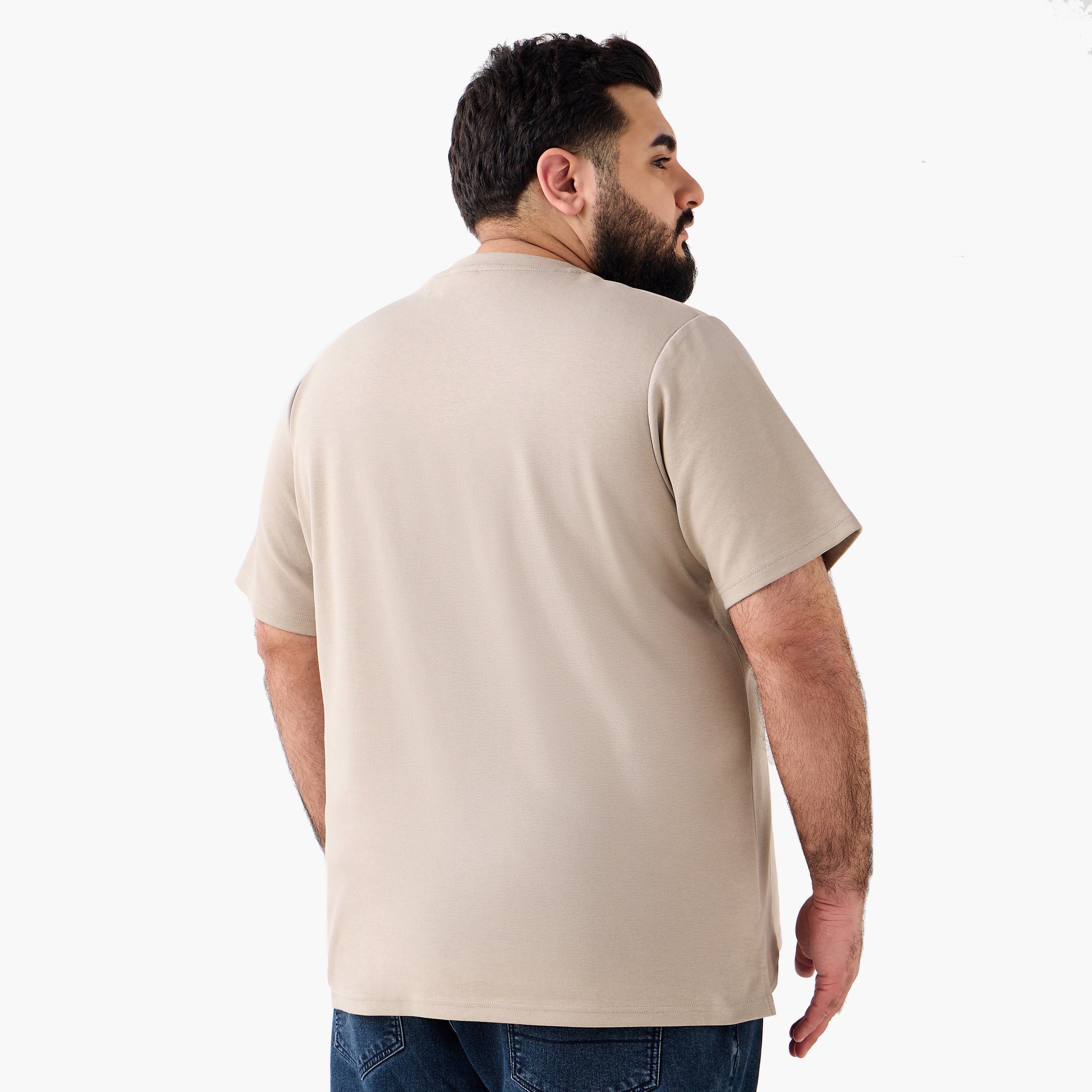 Men Regular Fit Crew Neck Short Sleeves Tonal Embroidered T-shirt-men-clothing-tshirtsandpolos-tshirts-image-5