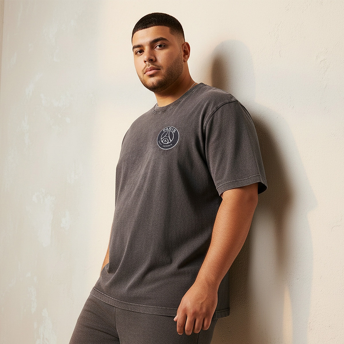 تيشيرت بياقة دائرية بقصة عادية مع طبعة شعار باريس سان جيرمان من سبلاش ماكسيم بلس-men-clothing-tshirtsandpolos-tshirts-image-1