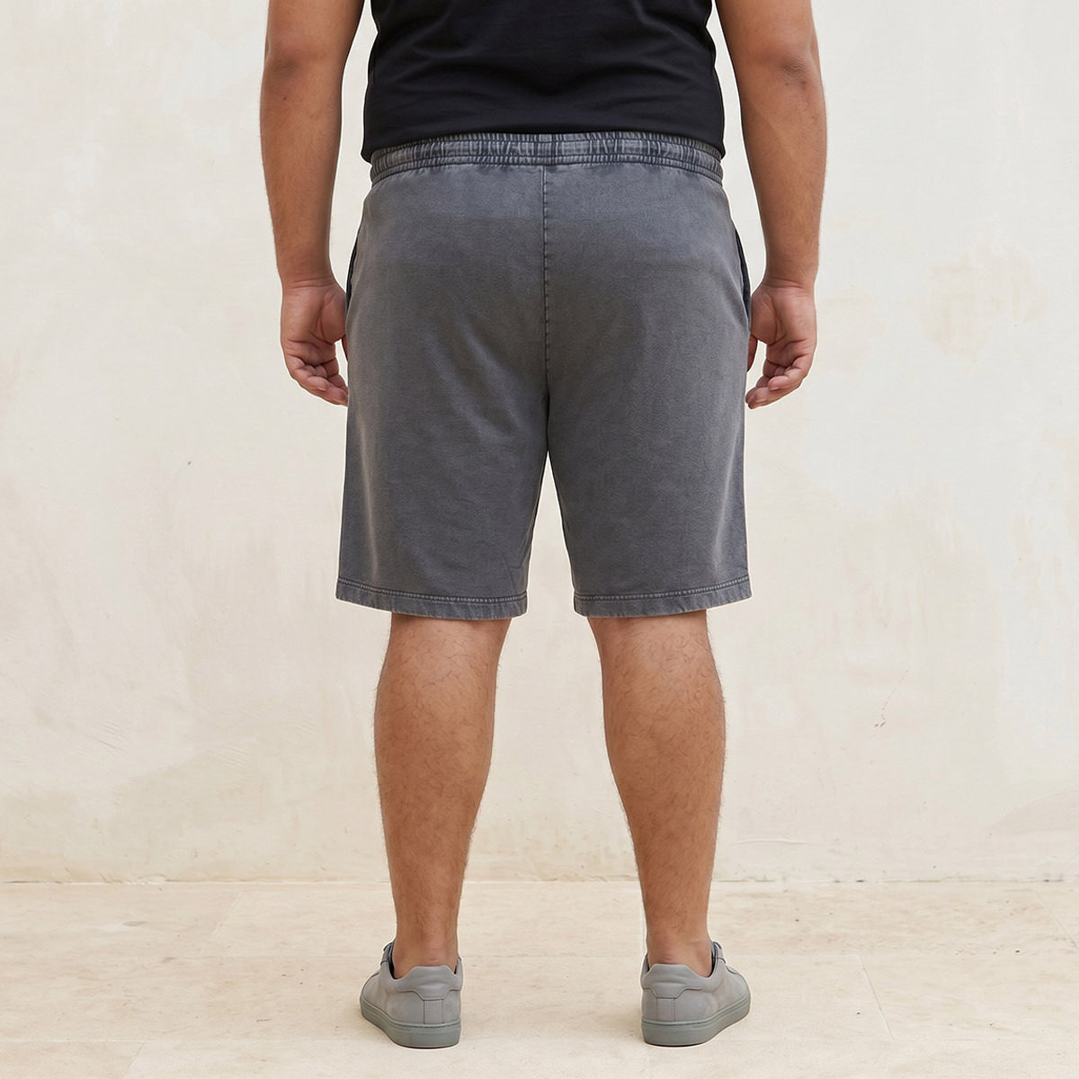 شورت قطن مقاس كبير بقصة عادية من سبلاش ماكسيم-men-clothing-bottoms-shorts-image-4