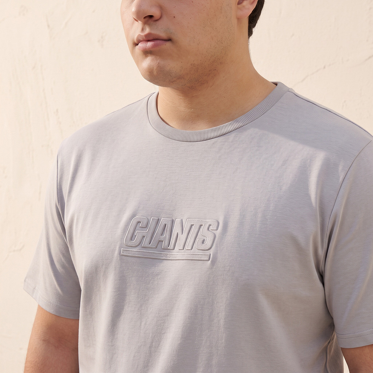 تيشيرت مقاس كبير بياقة ضيقة وأكمام قصيرة جاينتس من سبلاش ماكسيم-men-clothing-tshirtsandpolos-tshirts-image-4