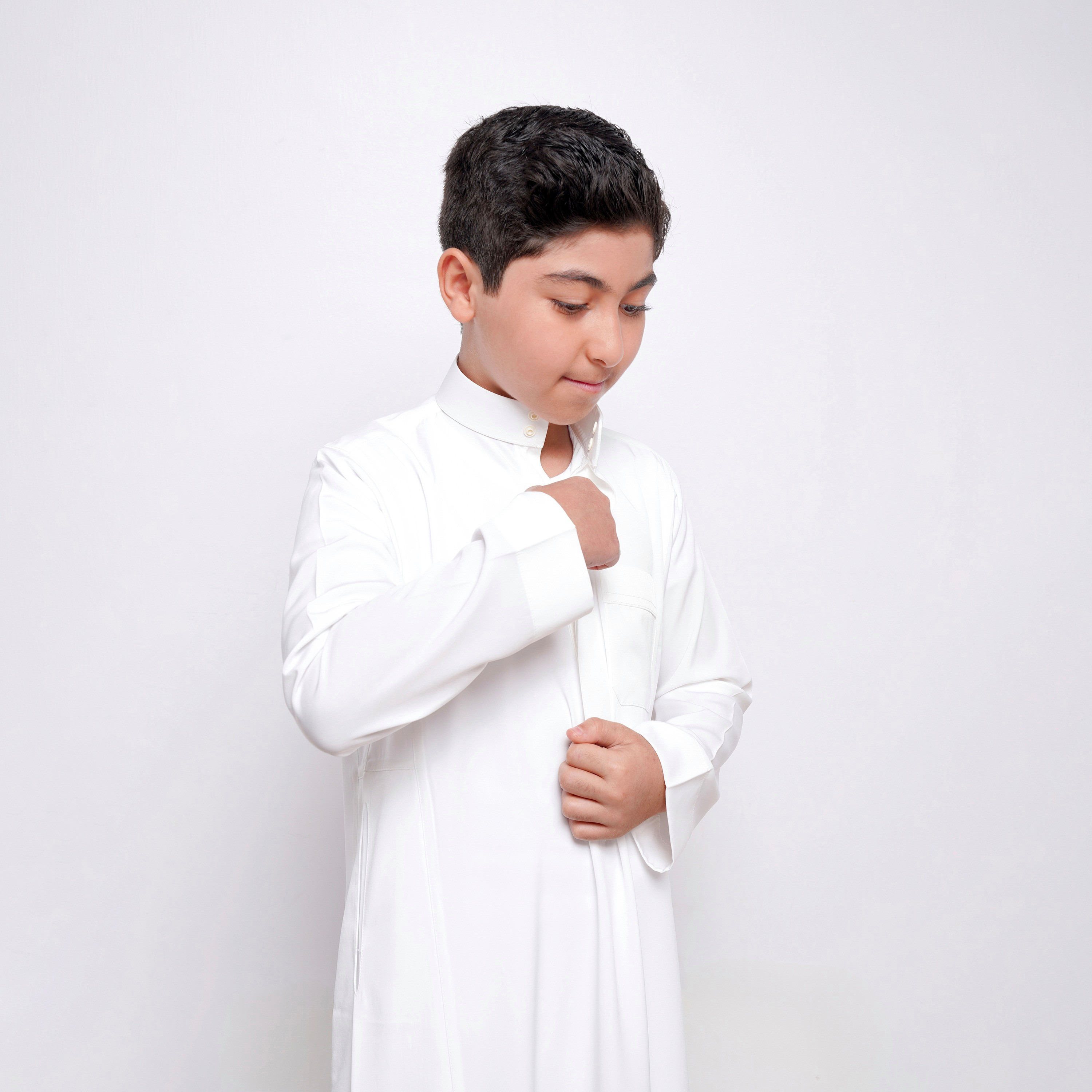 My School Solid Patch Pocket Saudi Thobe with Flowing Fabric-boys-arabicclothing-thobes-image-17