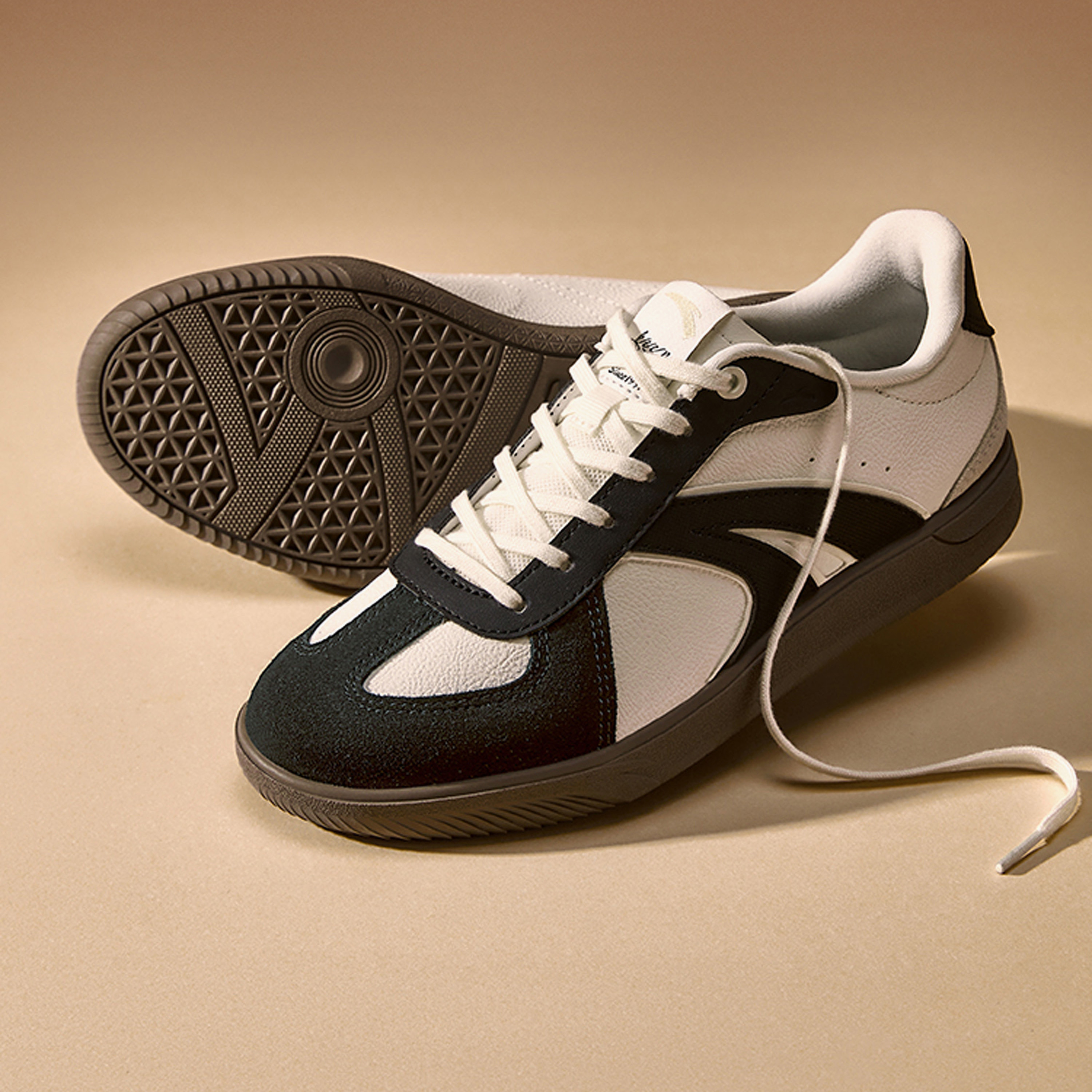 ANTA Women Lace-Up Ankle Sneakers - TT BERLIN-sports-women-shoes-image-6
