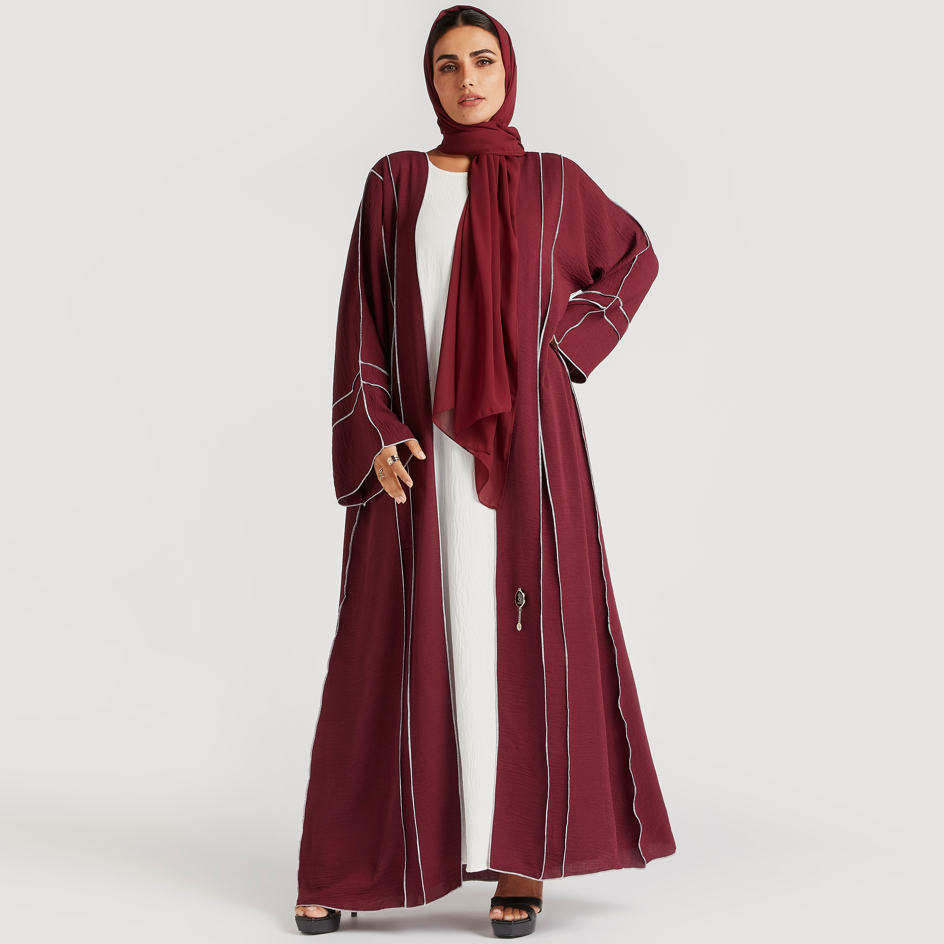 Online hotsell abayas shopping