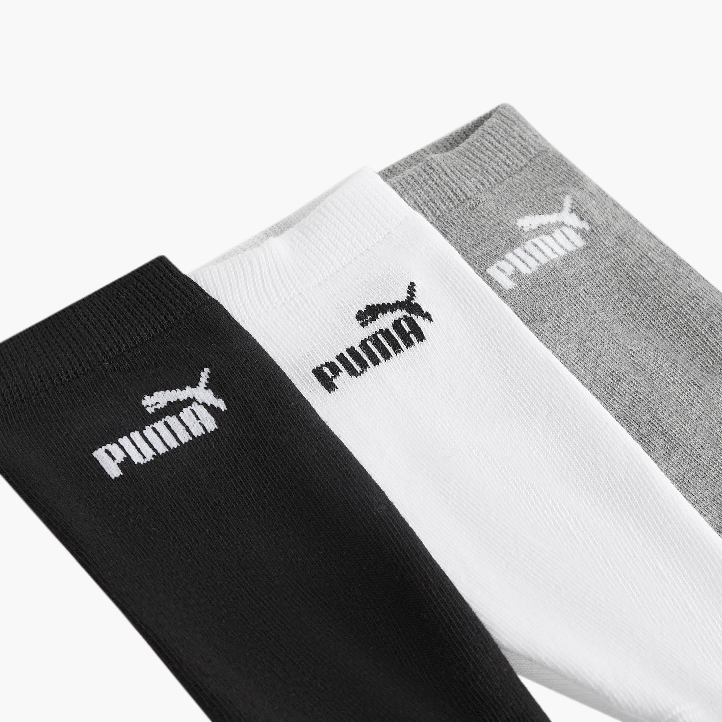 طقم جوارب 3 أزواج بطول الكاحل وبطبعات شعار من بوما-men-socks-image-4